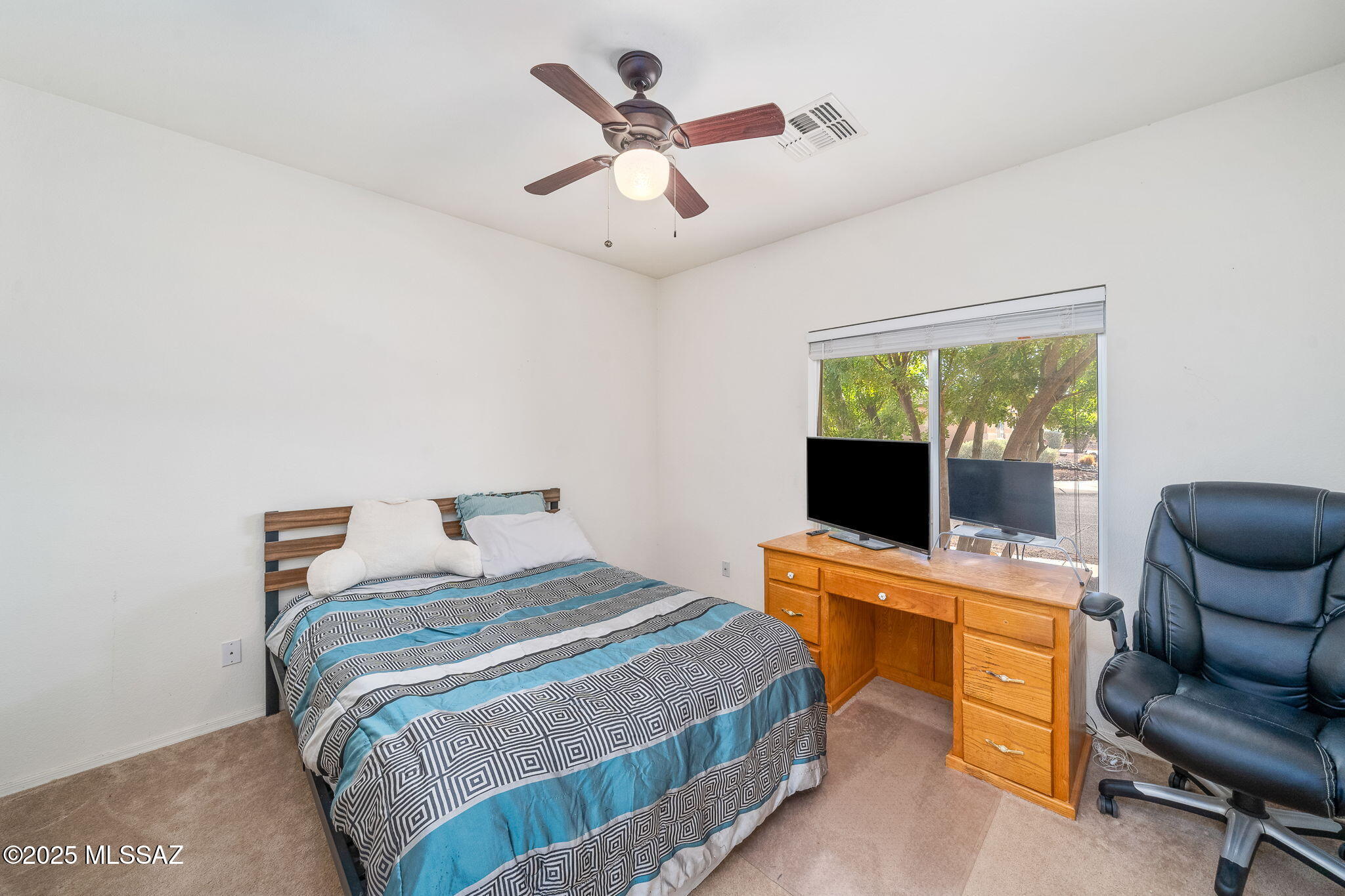 Black Horse (1-411) - Residential
