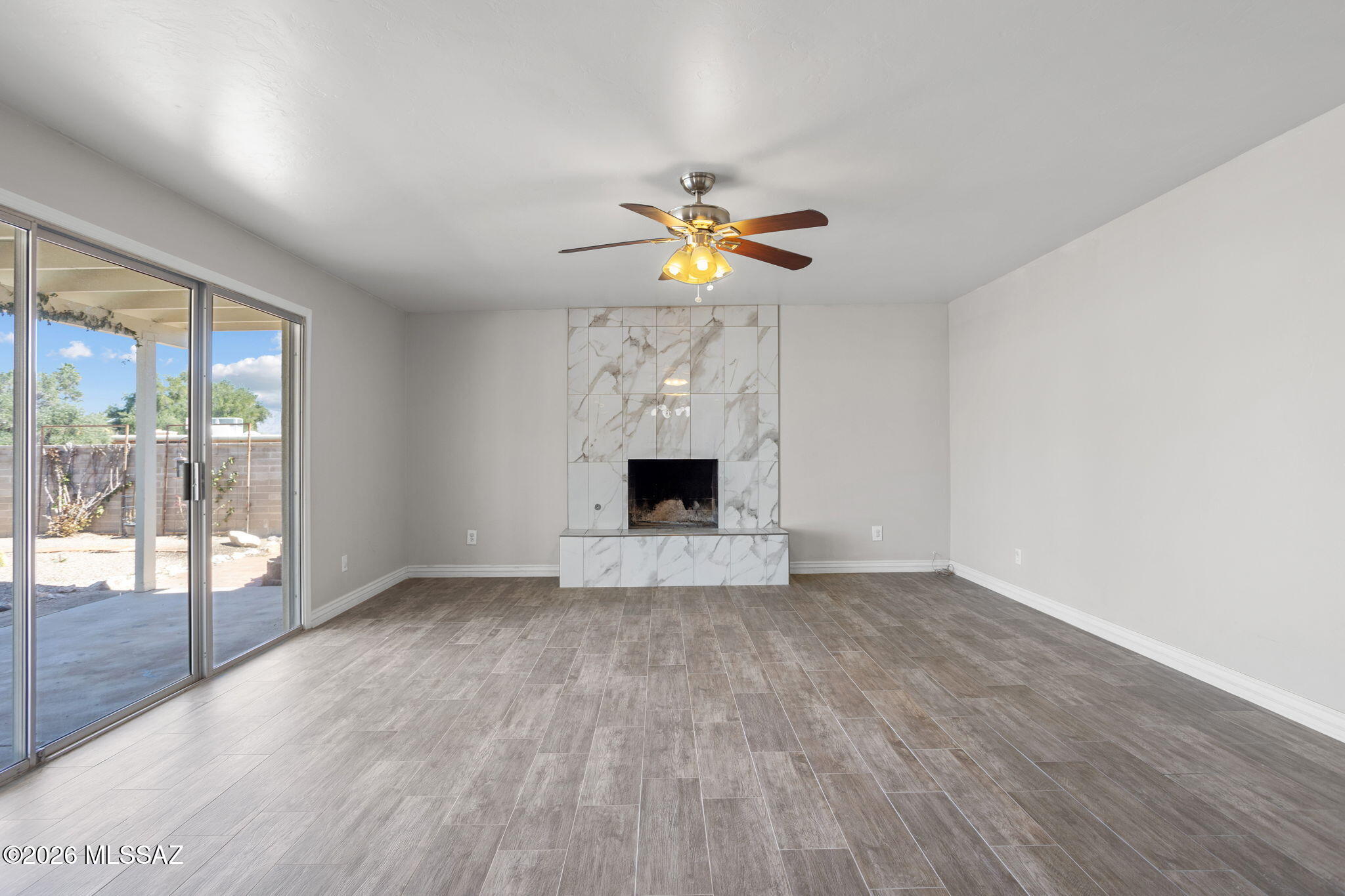 Broadway East (113-253) - Residential