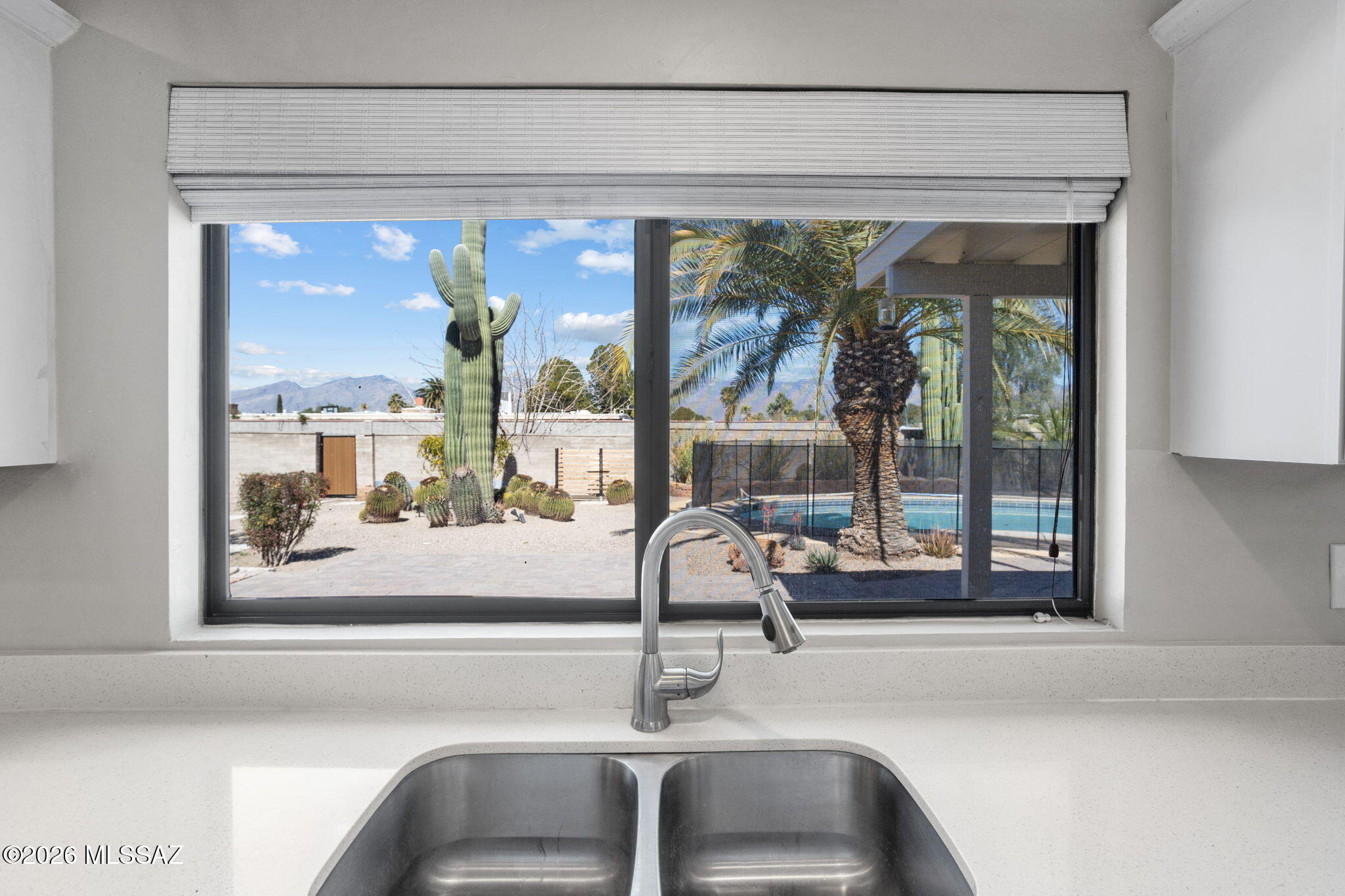 Broadway East (113-253) - Residential