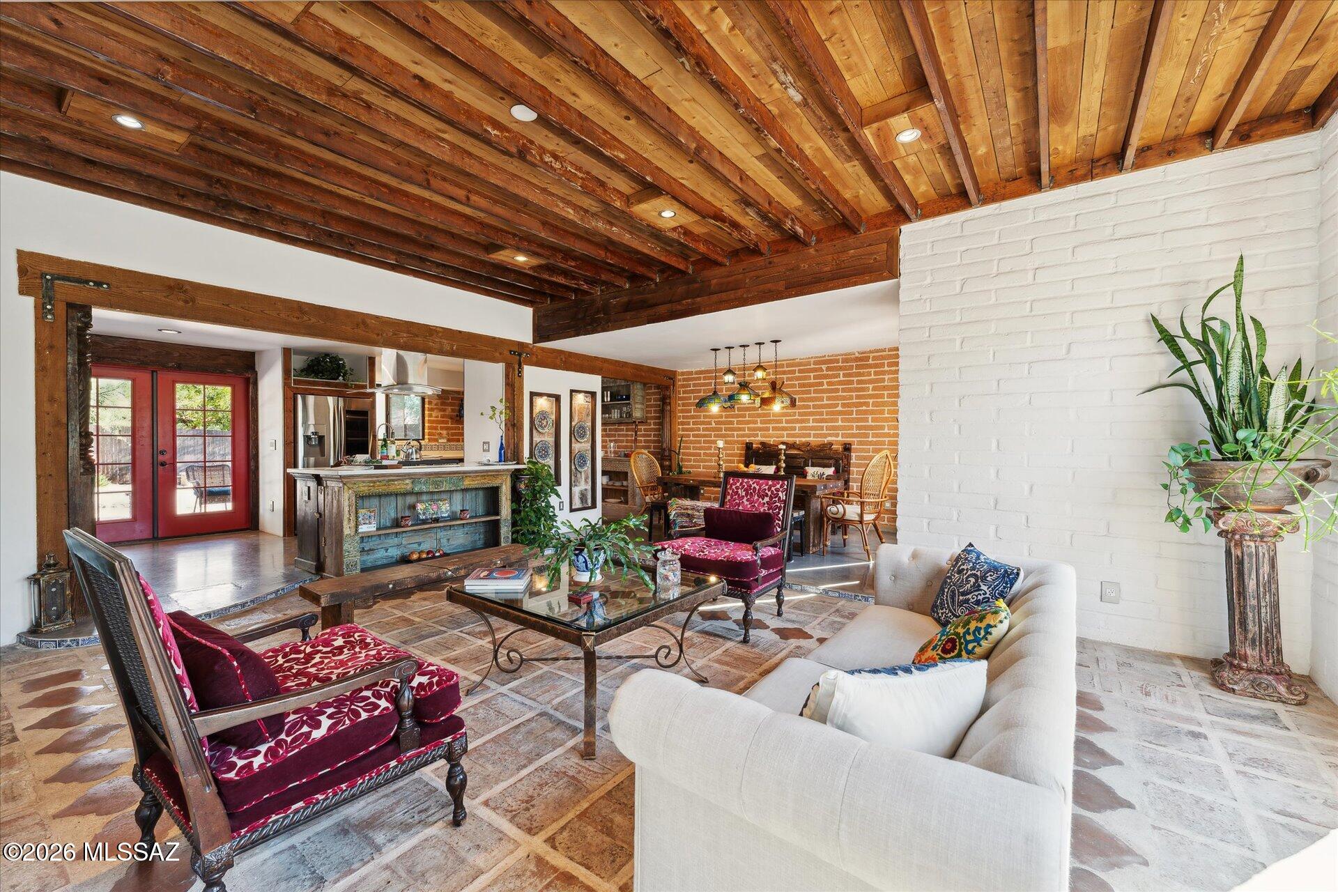 Rancho Perdido Estates NO. 2 (1-24) - Residential Lease