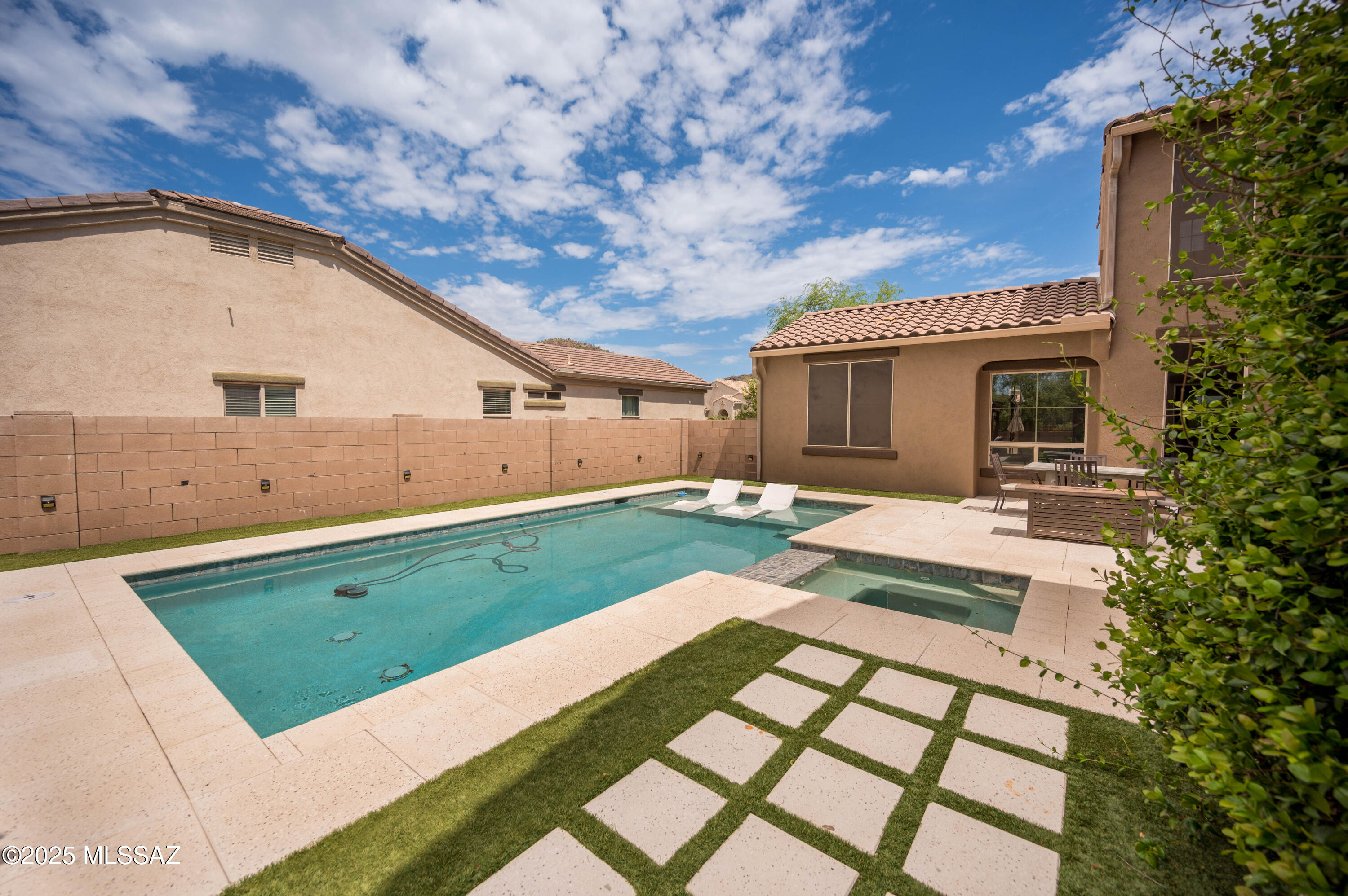 Saguaro Springs Block 4 (400-611) - Residential