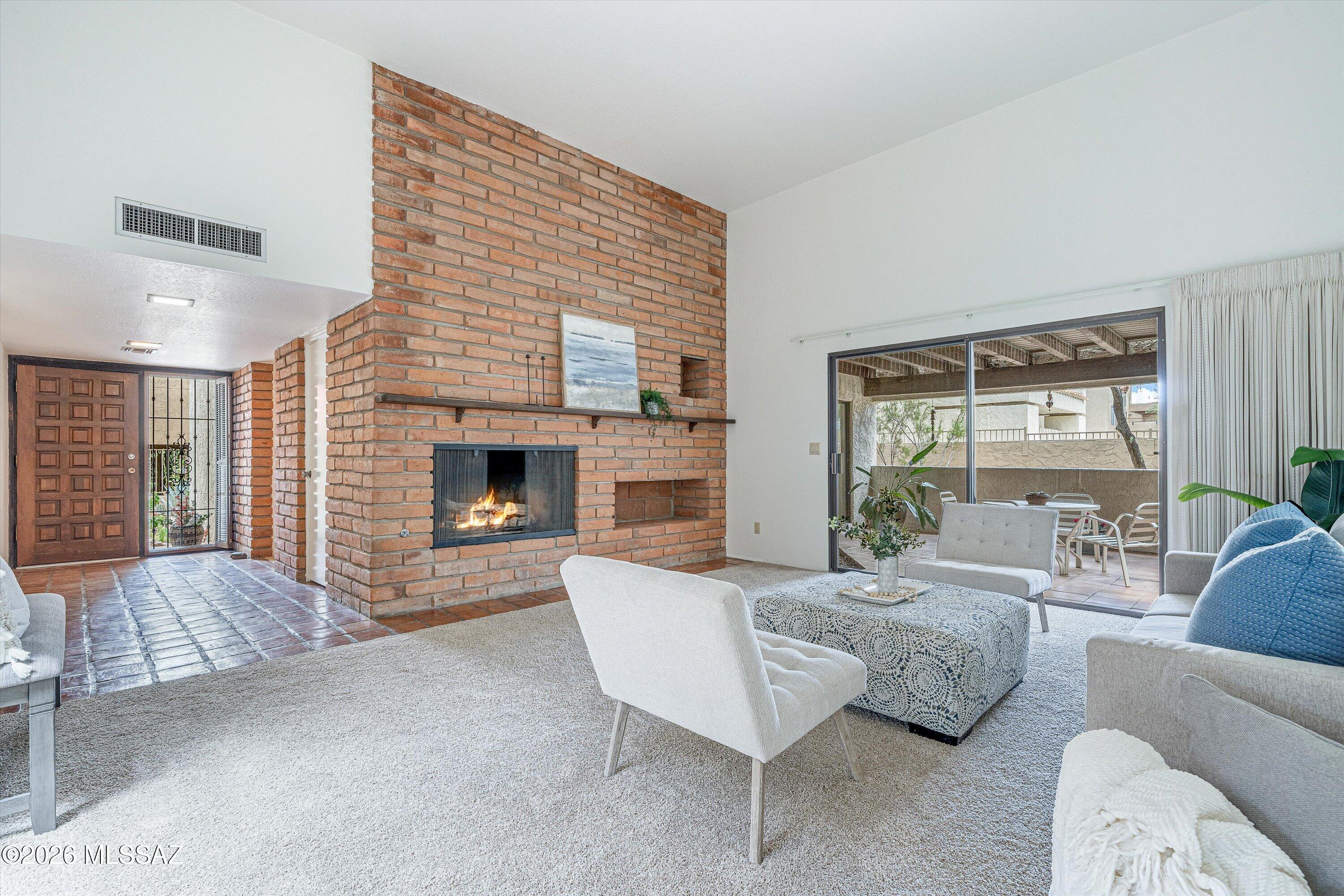 El Mirador Townhouses (1-41) - Residential