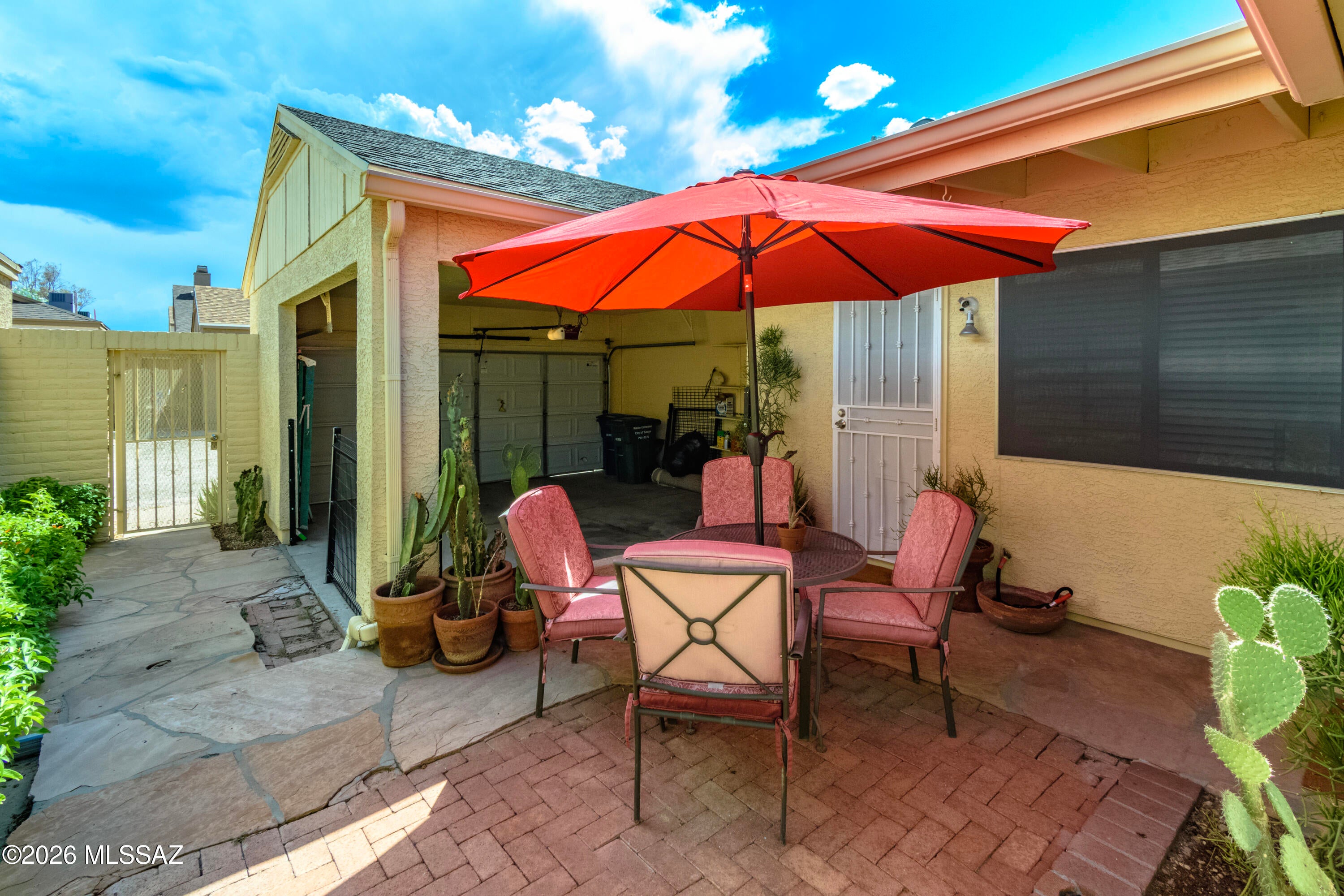 Casitas De Palo Santo (1-225) - Residential Lease