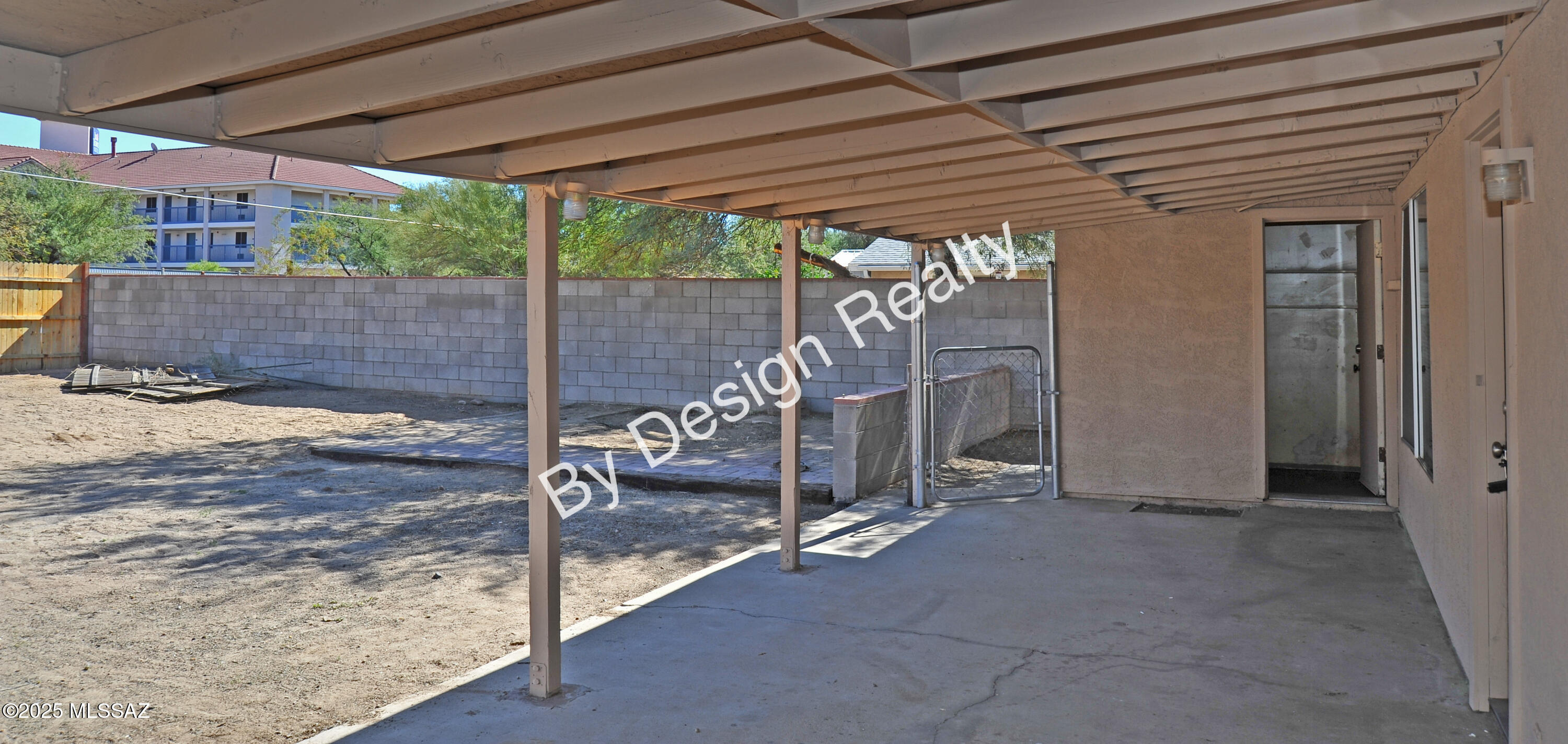 Casas Del Oeste (140-157) - Residential Lease