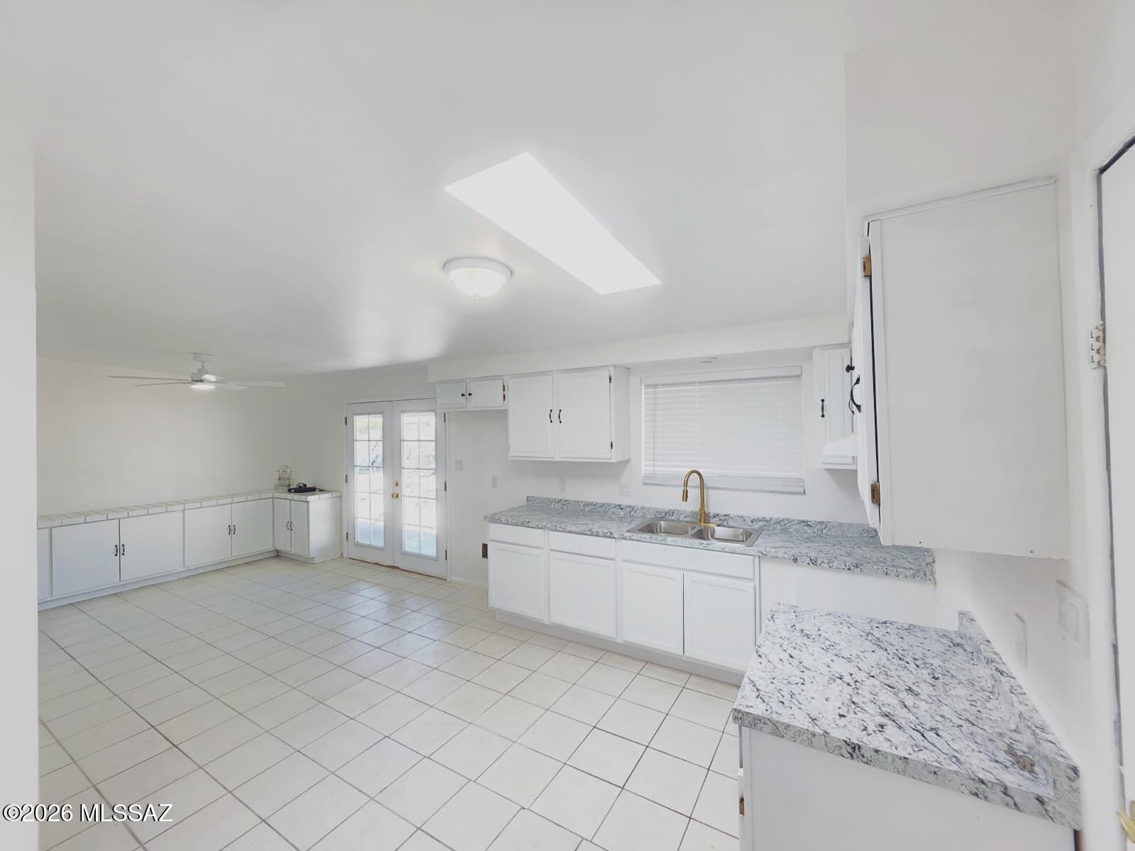 Estrella Sub Amd - Residential