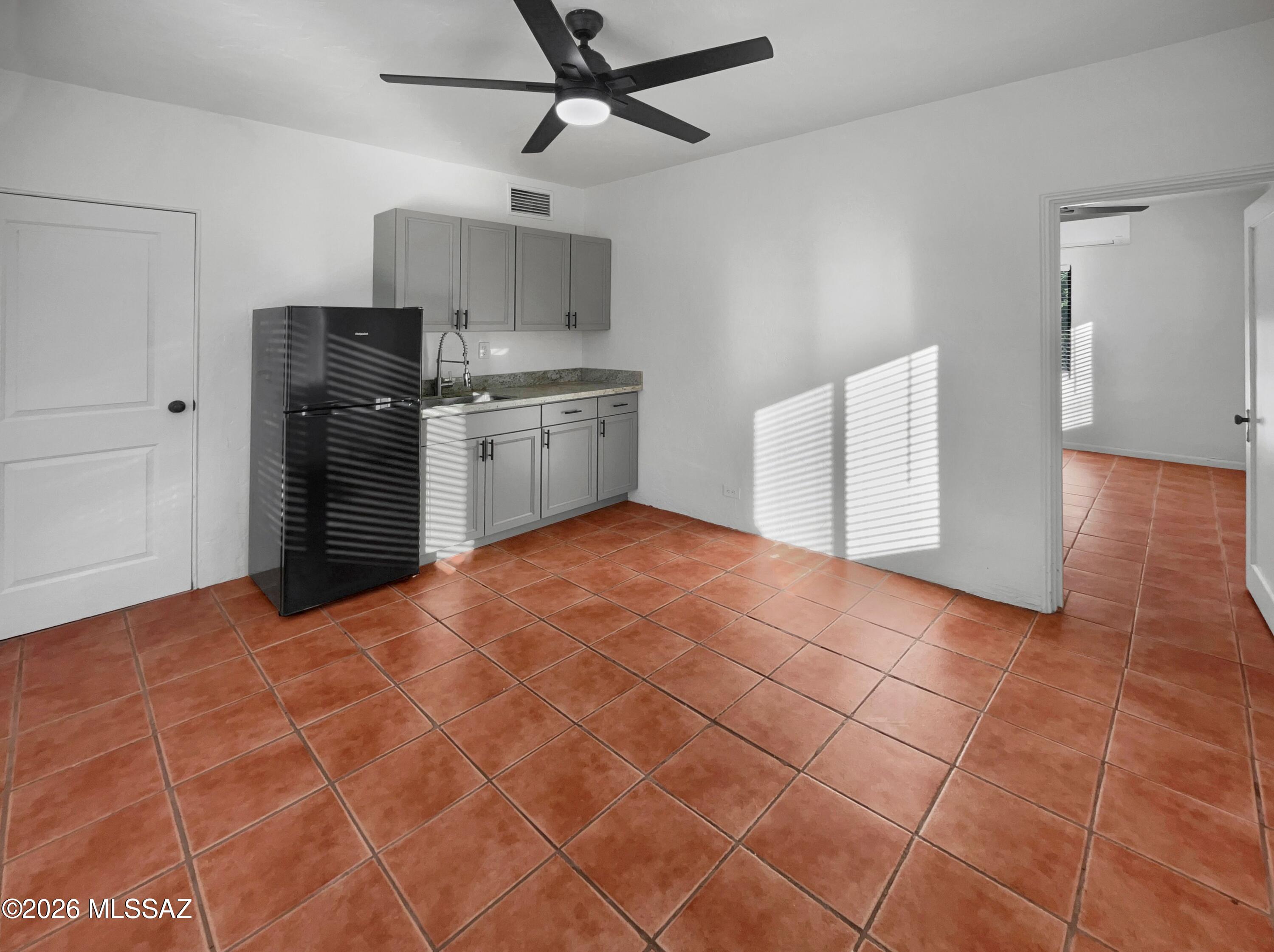Altadina Heights - Residential