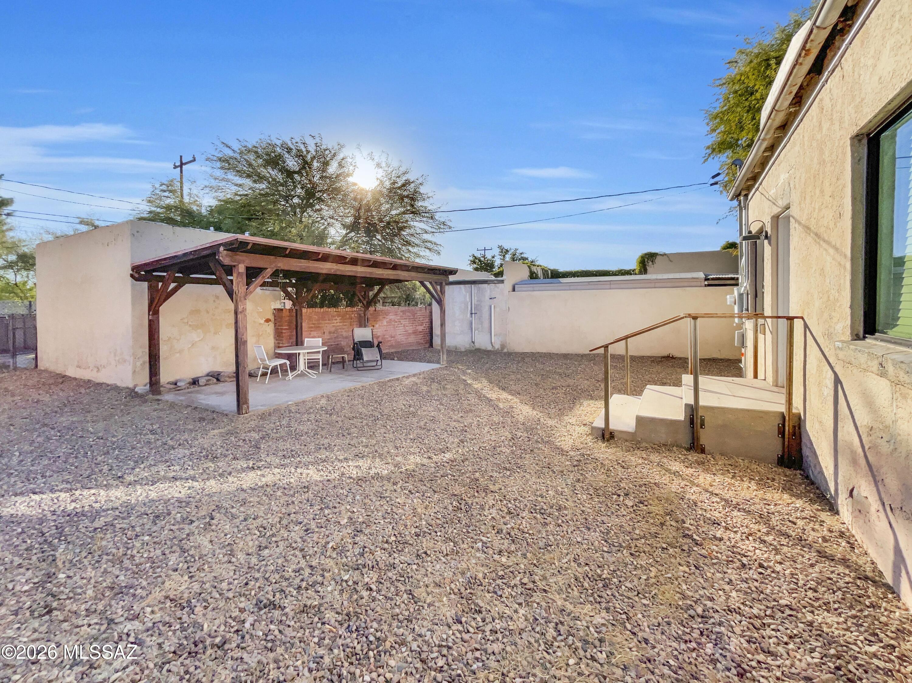 Altadina Heights - Residential