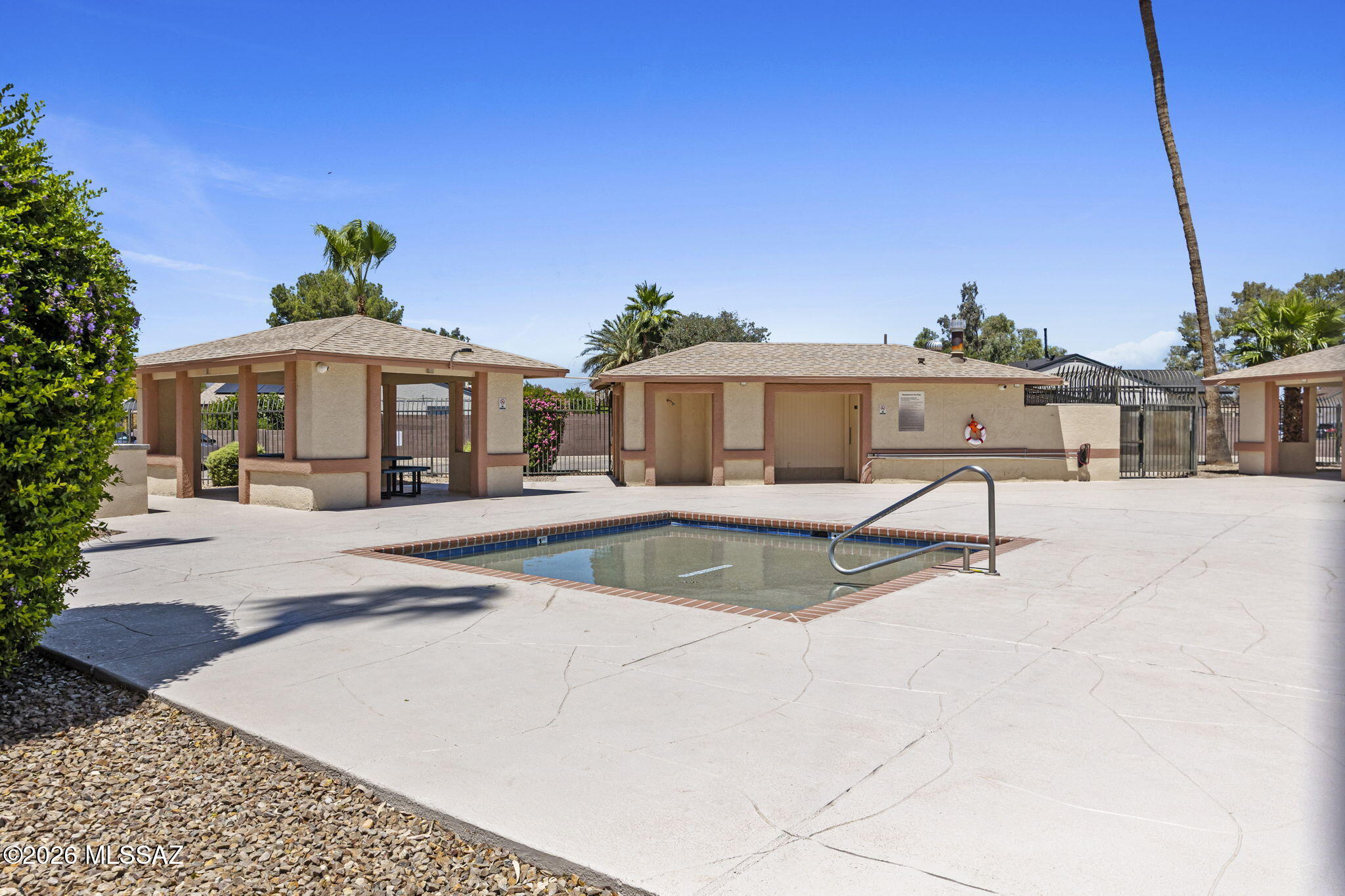 Meadowbrook (115-207) - Residential