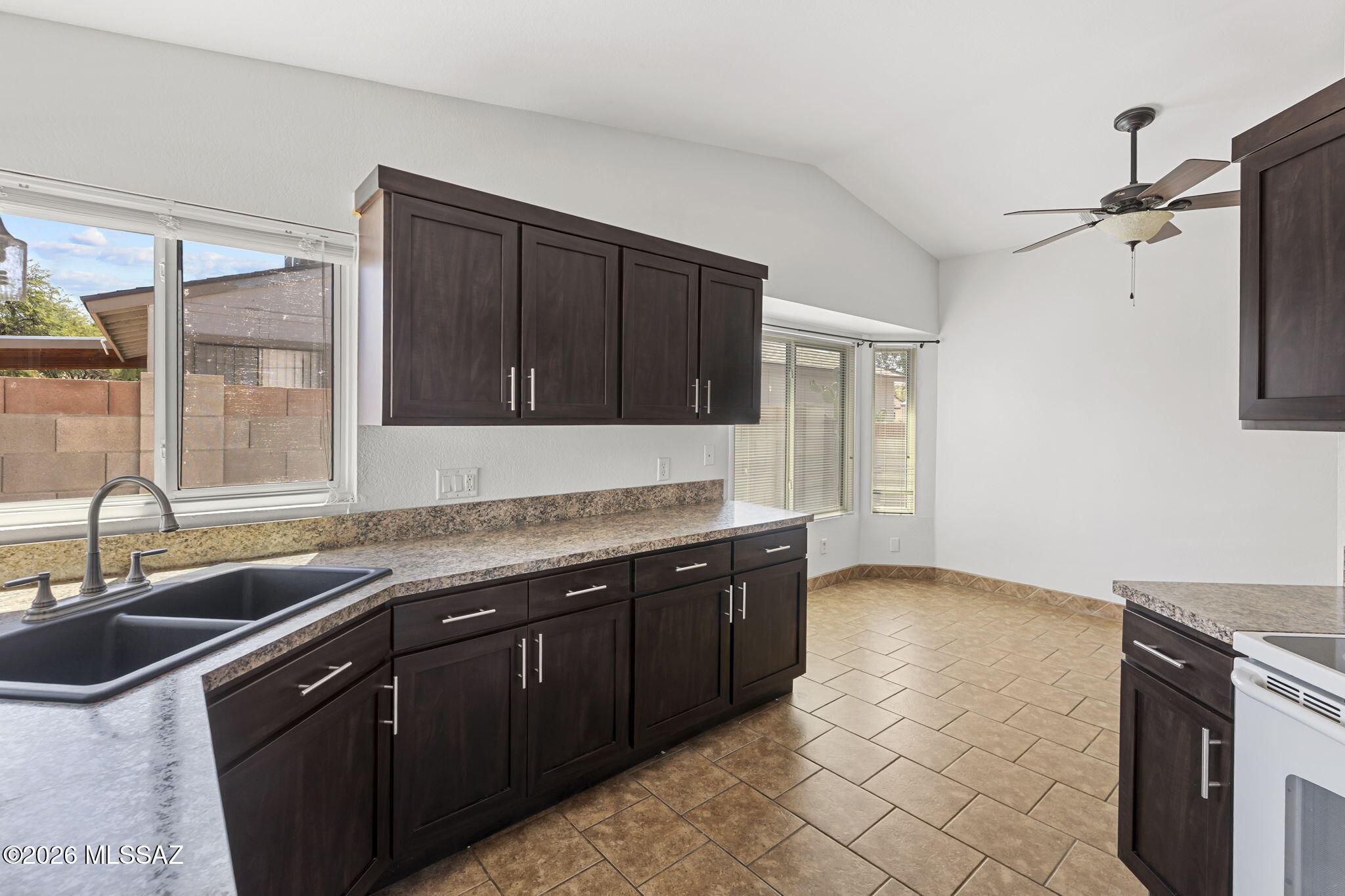 Meadowbrook (115-207) - Residential