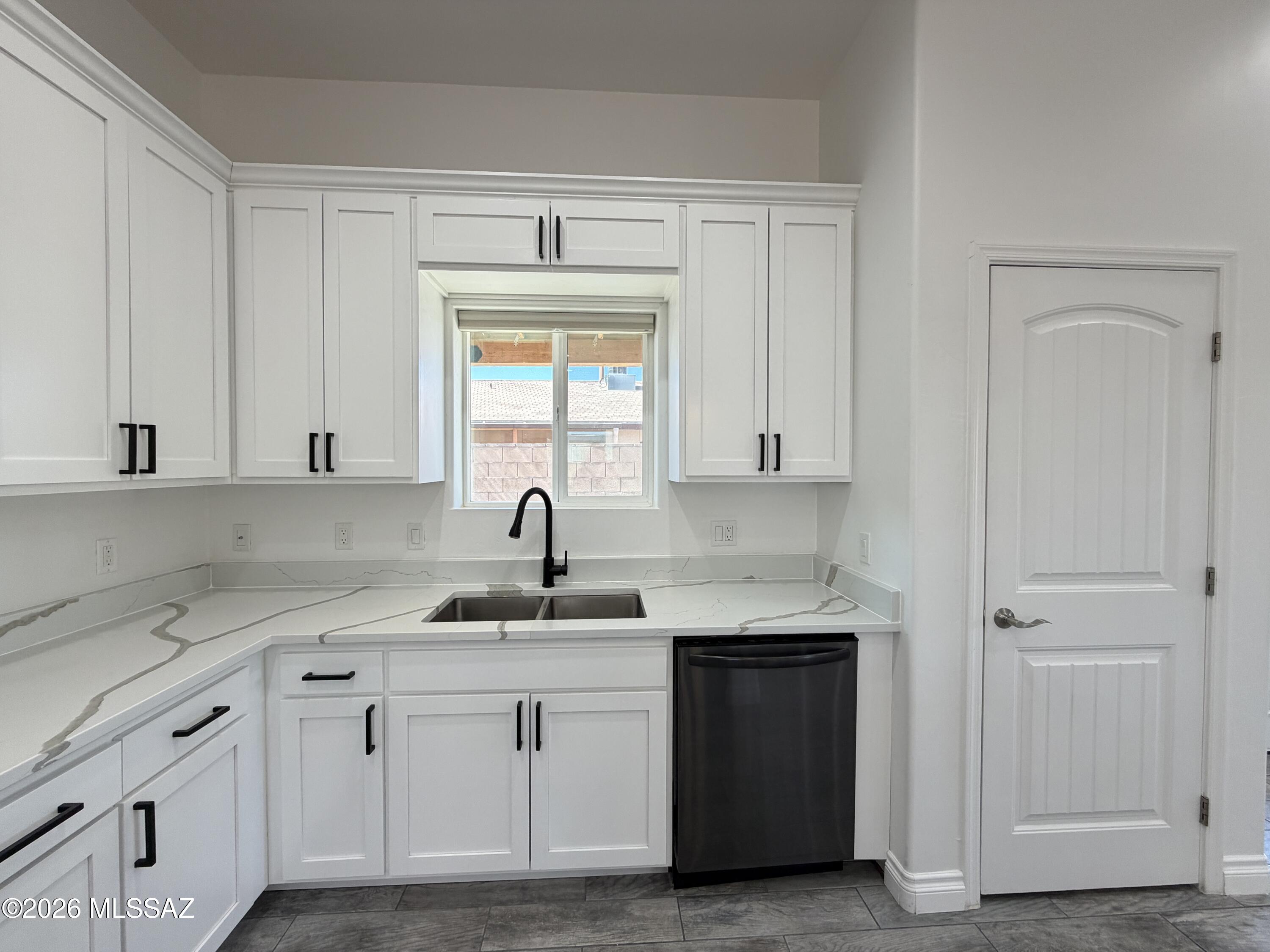 Granada Park Resub - Residential Lease