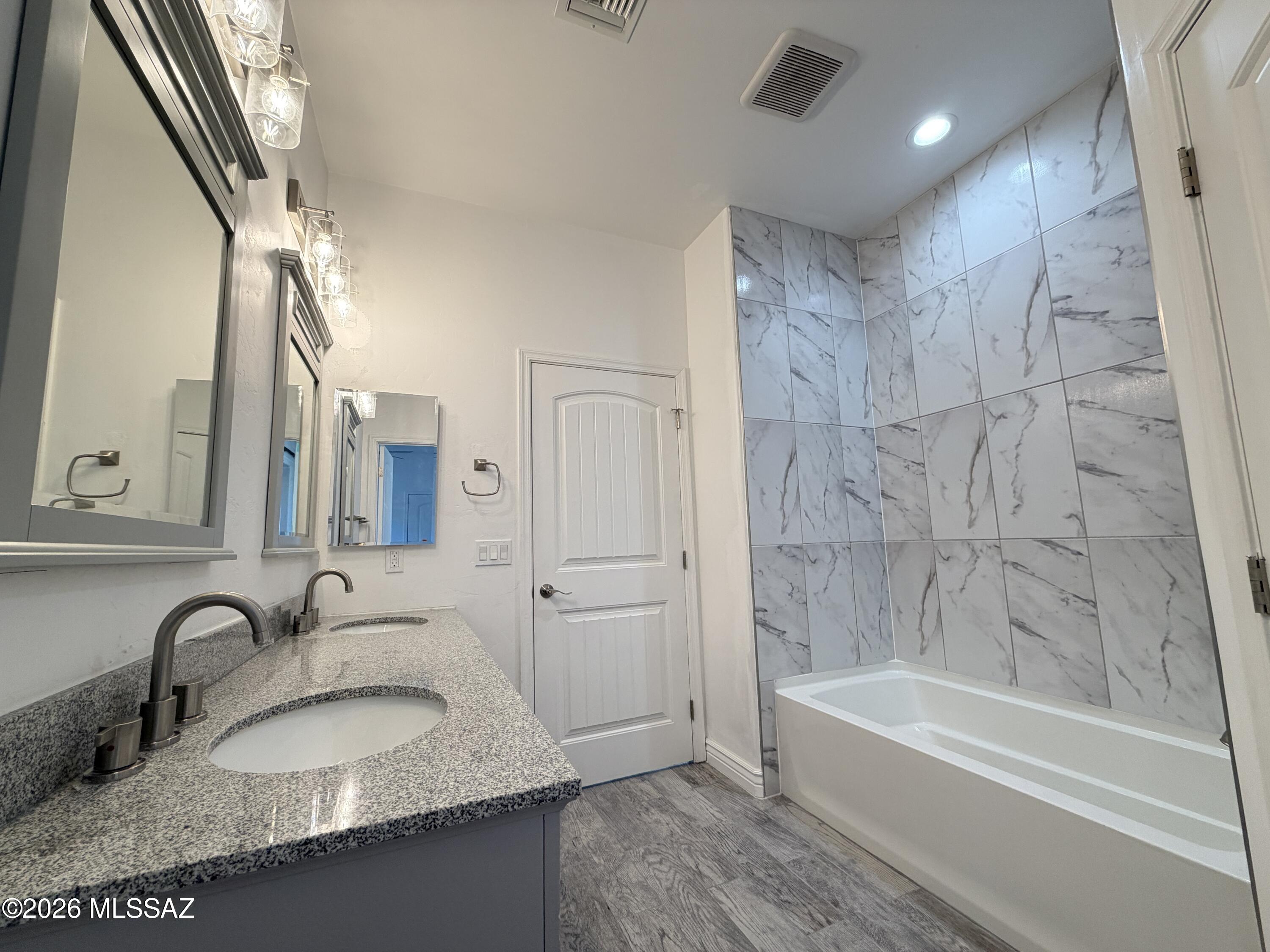 Granada Park Resub - Residential Lease