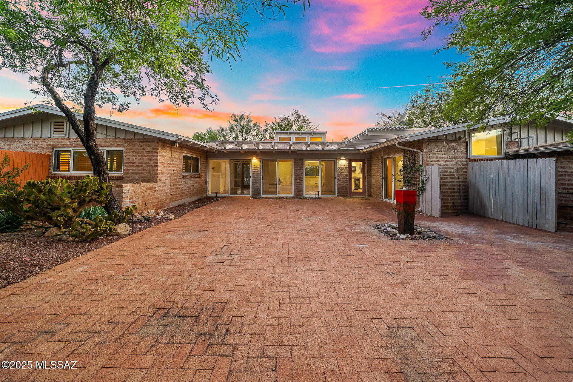 Catalina Foothills Estates NO. 5 - Residential