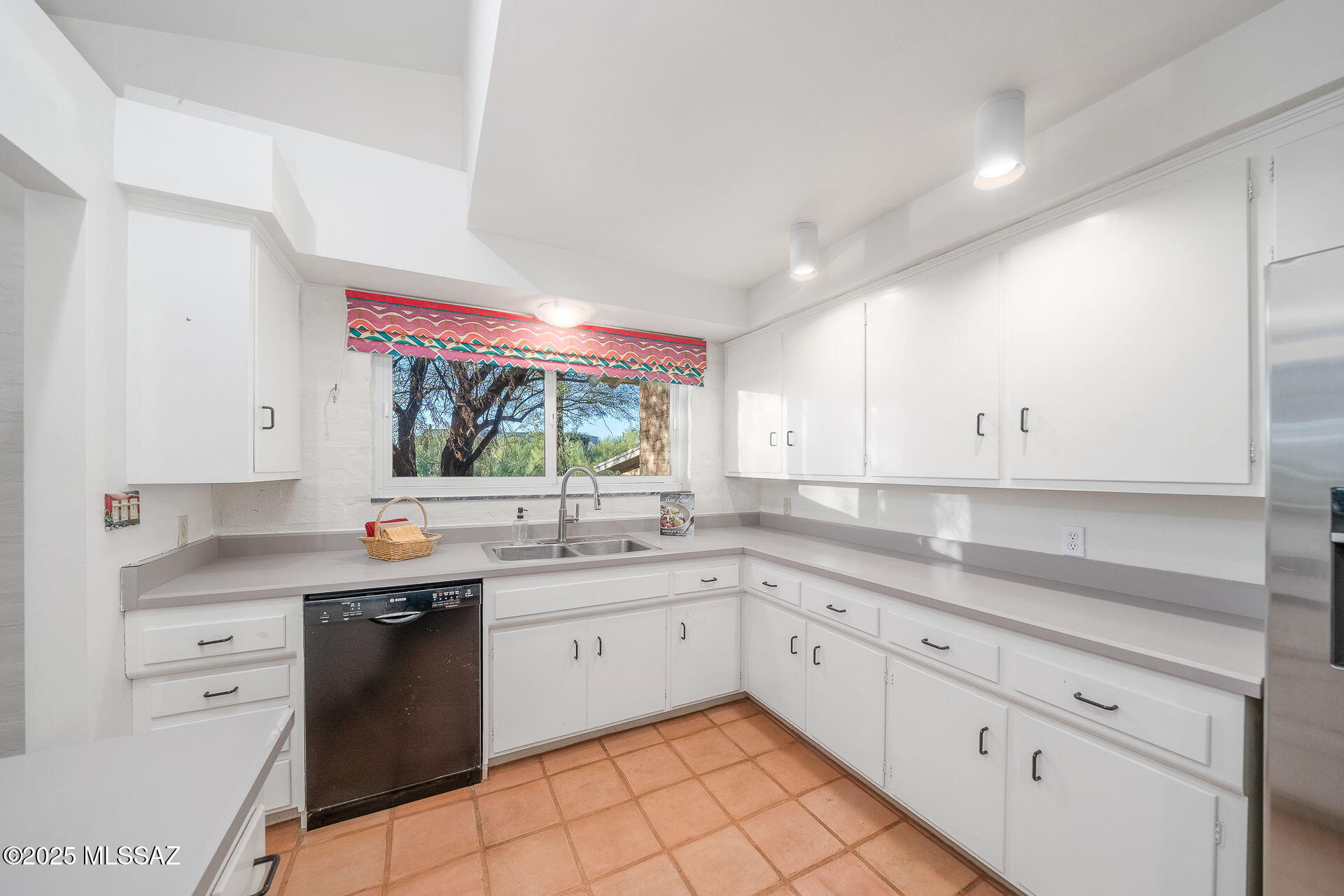 Catalina Foothills Estates NO. 5 - Residential