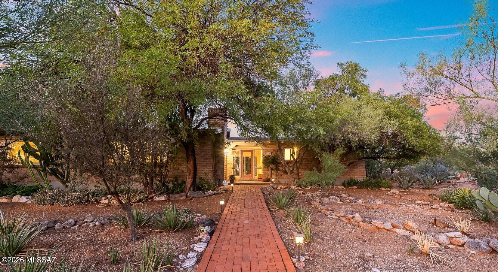 Catalina Foothills Estates NO. 5 - Residential