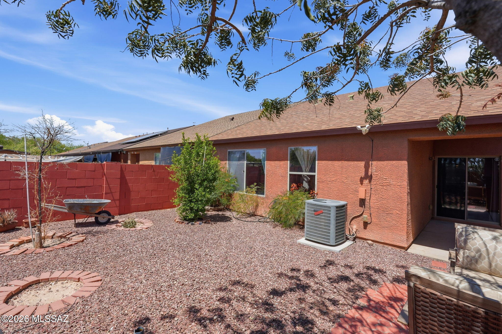 Tres Pueblos - Residential