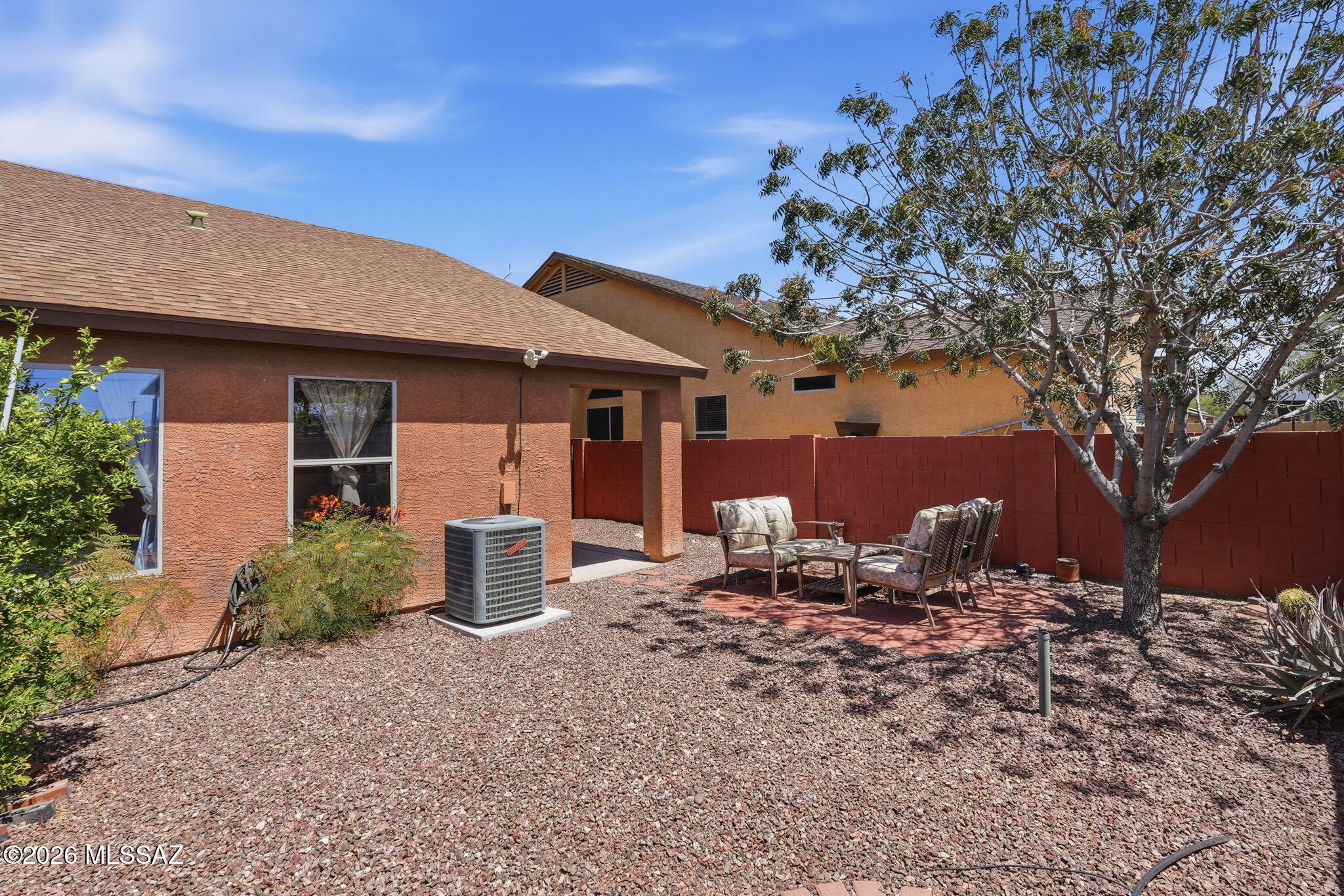 Tres Pueblos - Residential