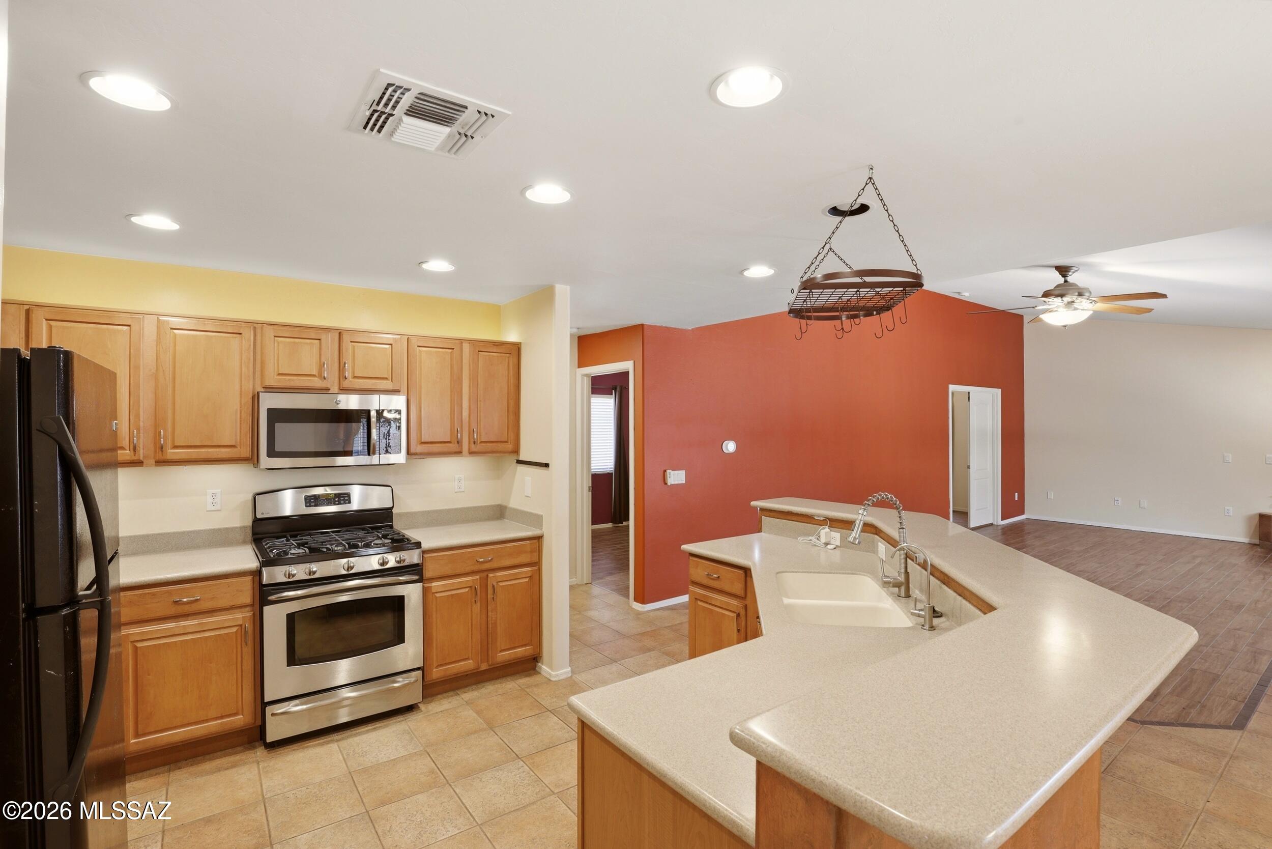 Star Valley Blk. 10 (1-228) - Residential