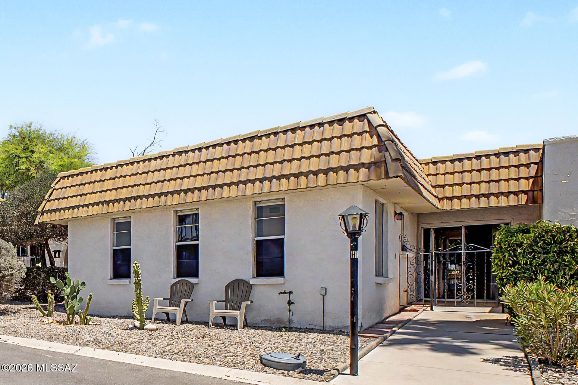 Shirley Manor Townhouses (1-52) - Residential
