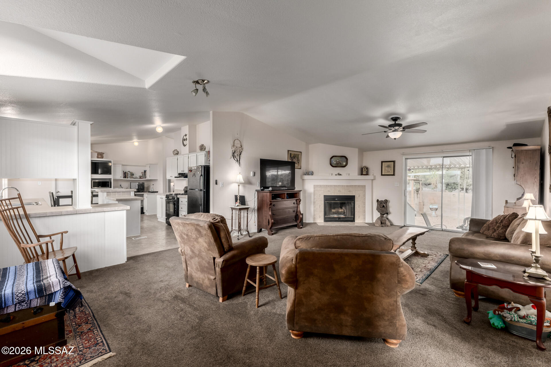 Country Club Terrace (1-108) - Residential