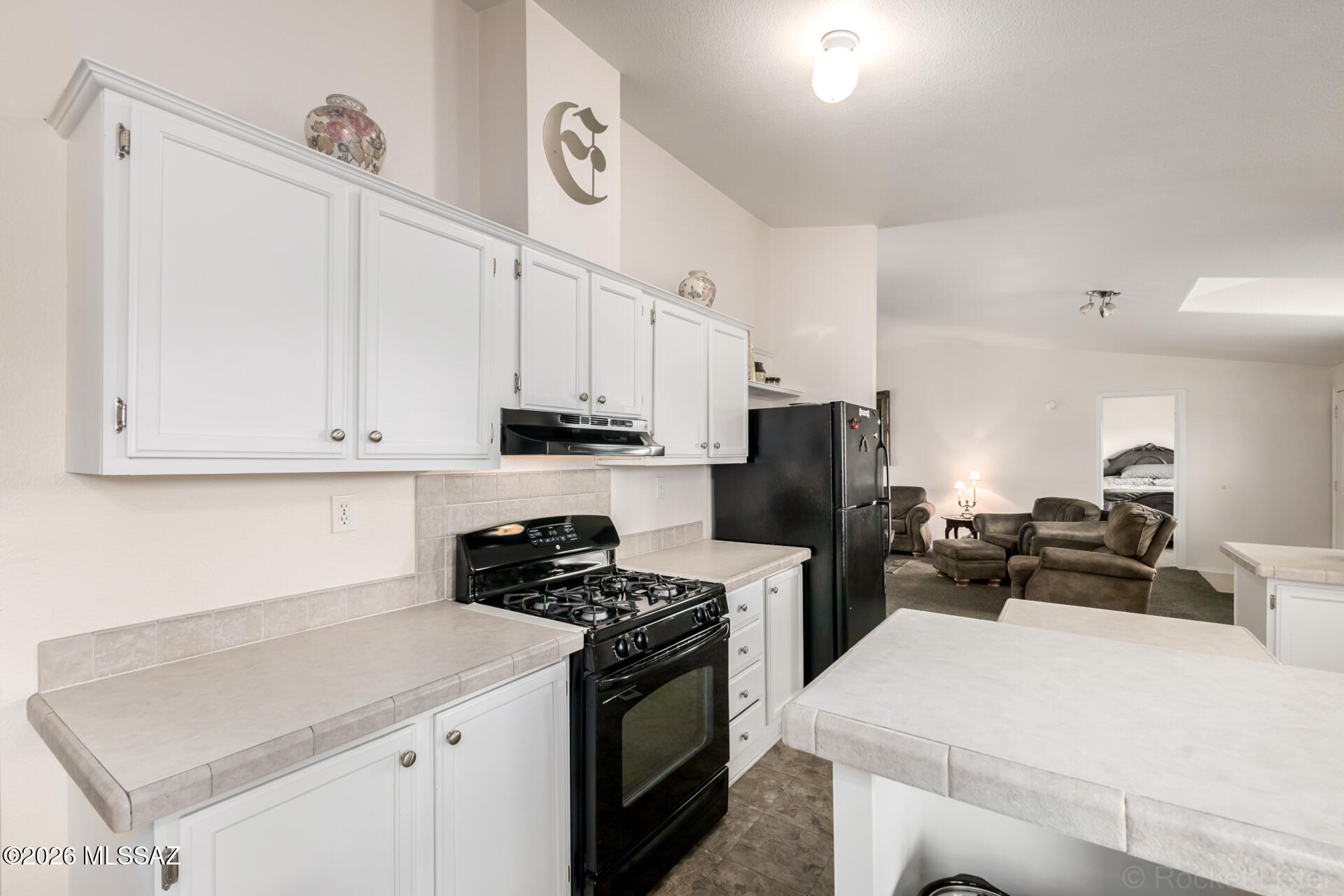 Country Club Terrace (1-108) - Residential
