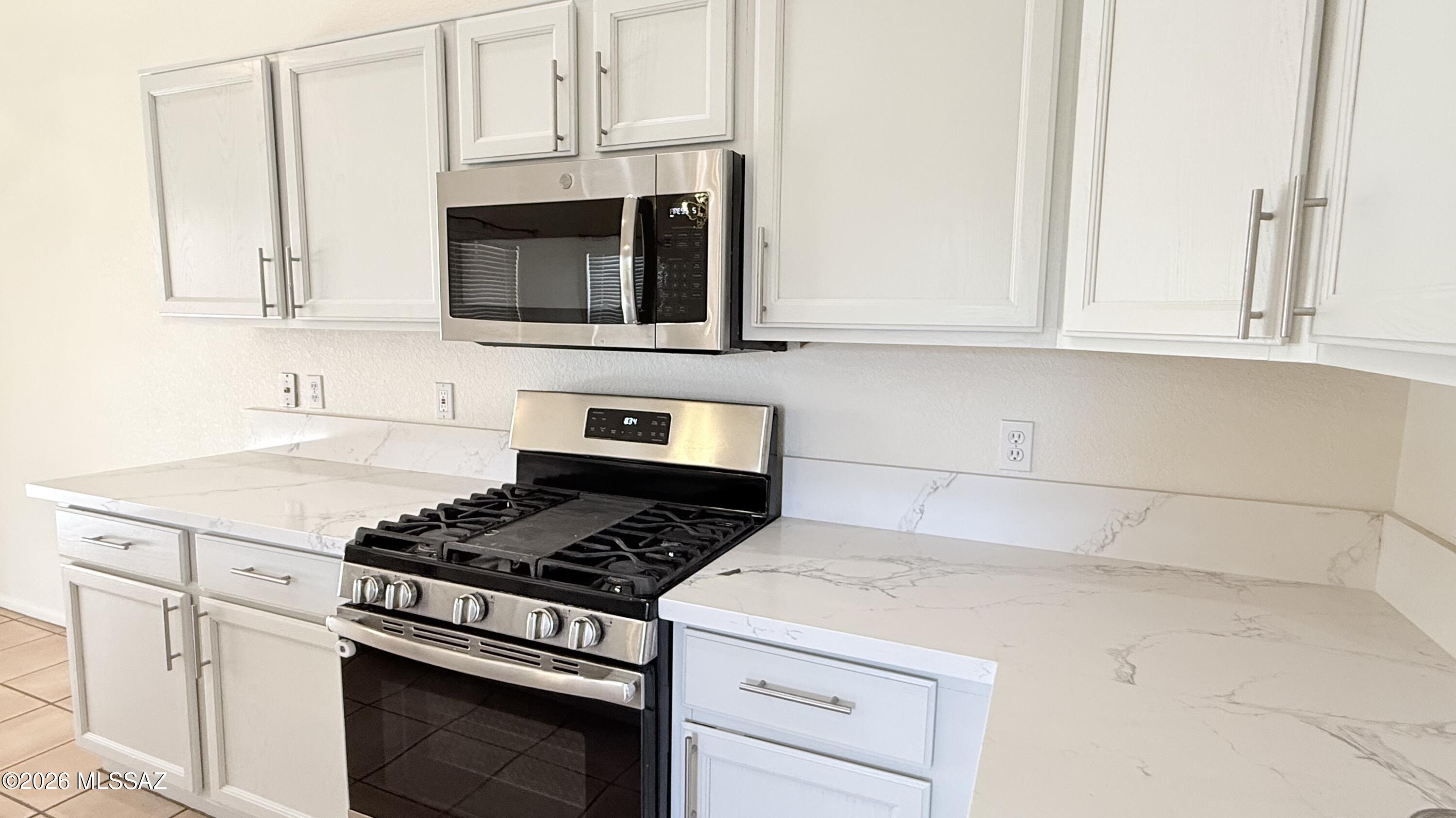 Canada Ridge (1-126) - Residential
