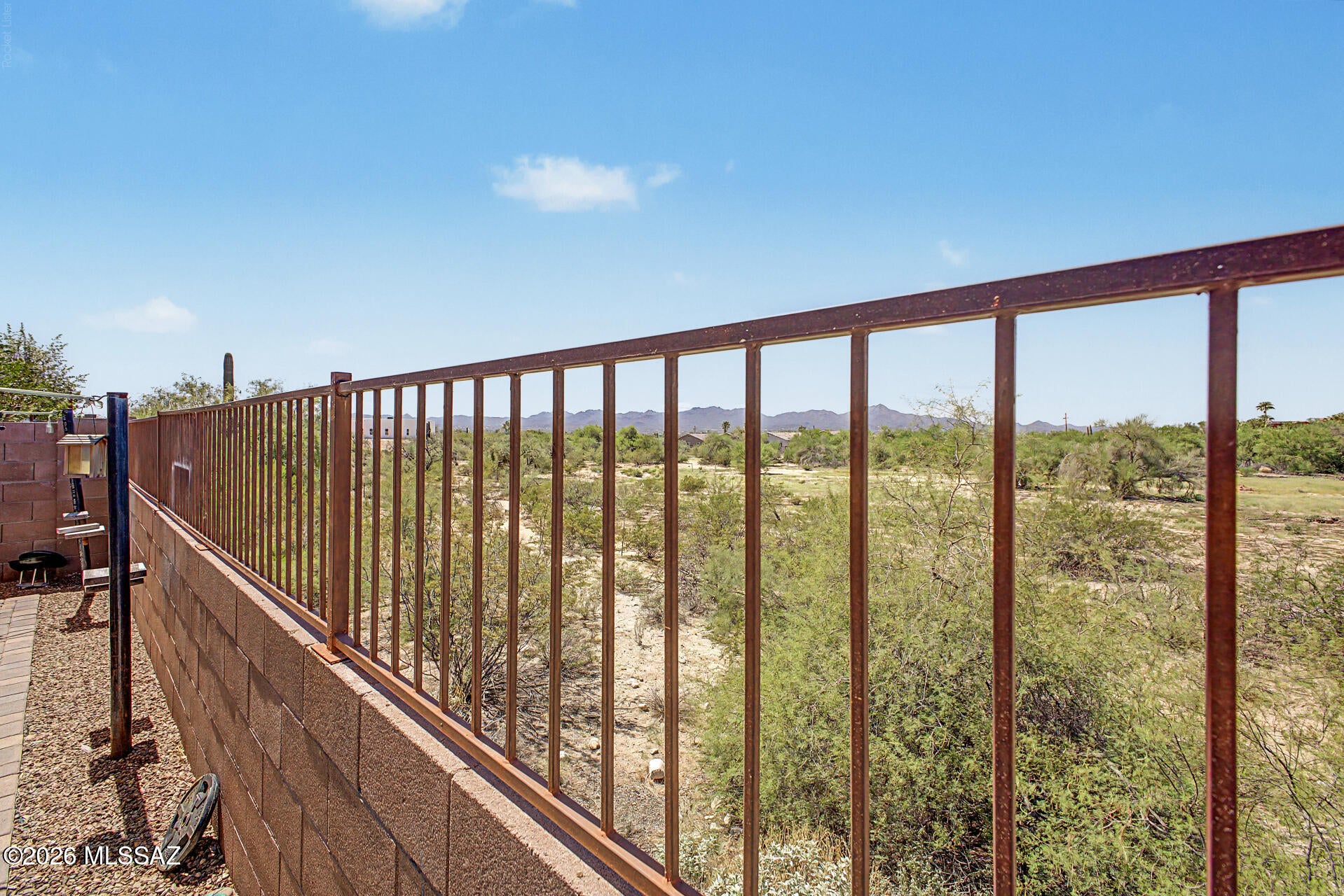 La Cholla Station - Residential