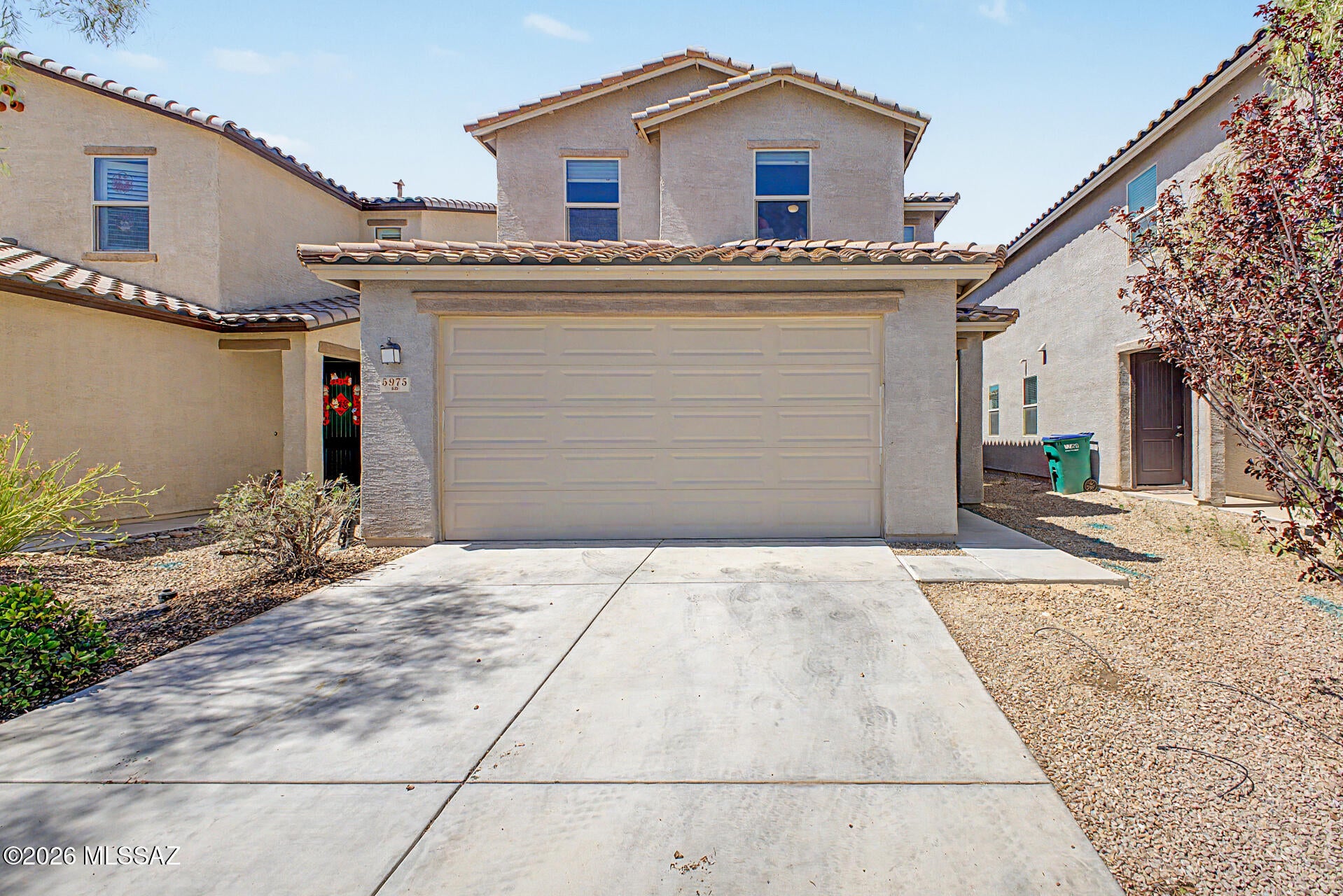 La Cholla Station - Residential