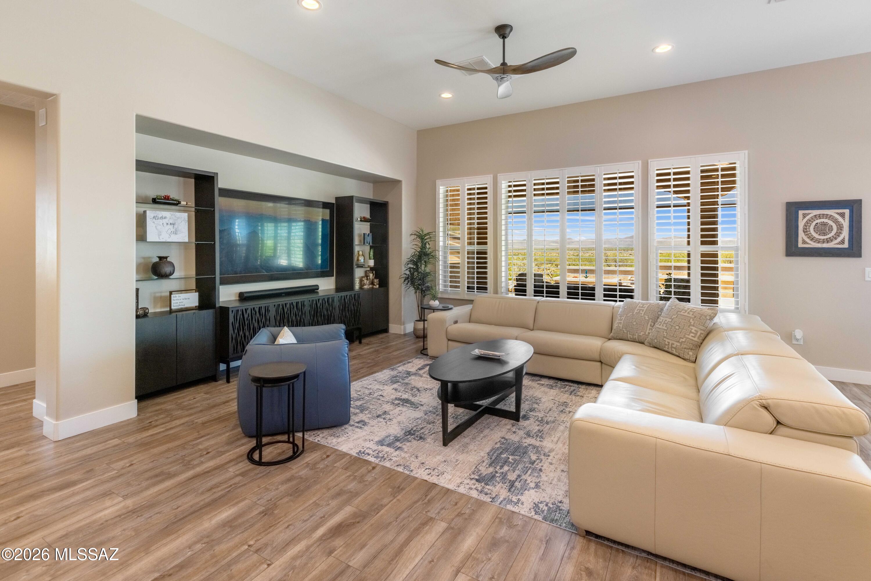 Saddlebrooke Ranch - Residential