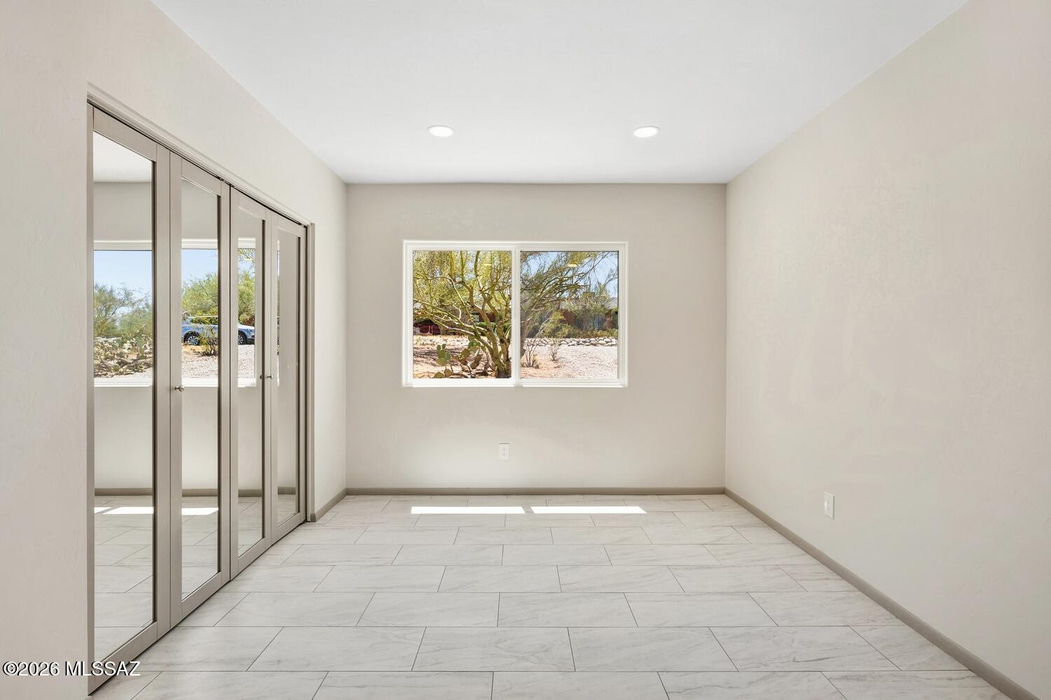 La Canada Foothills (1-75) - Residential