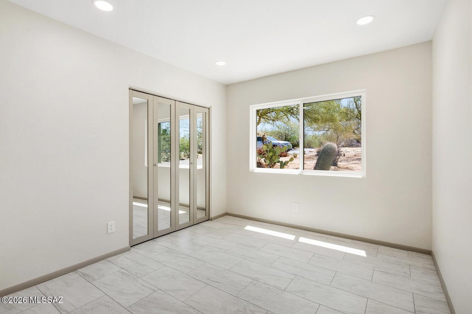 La Canada Foothills (1-75) - Residential