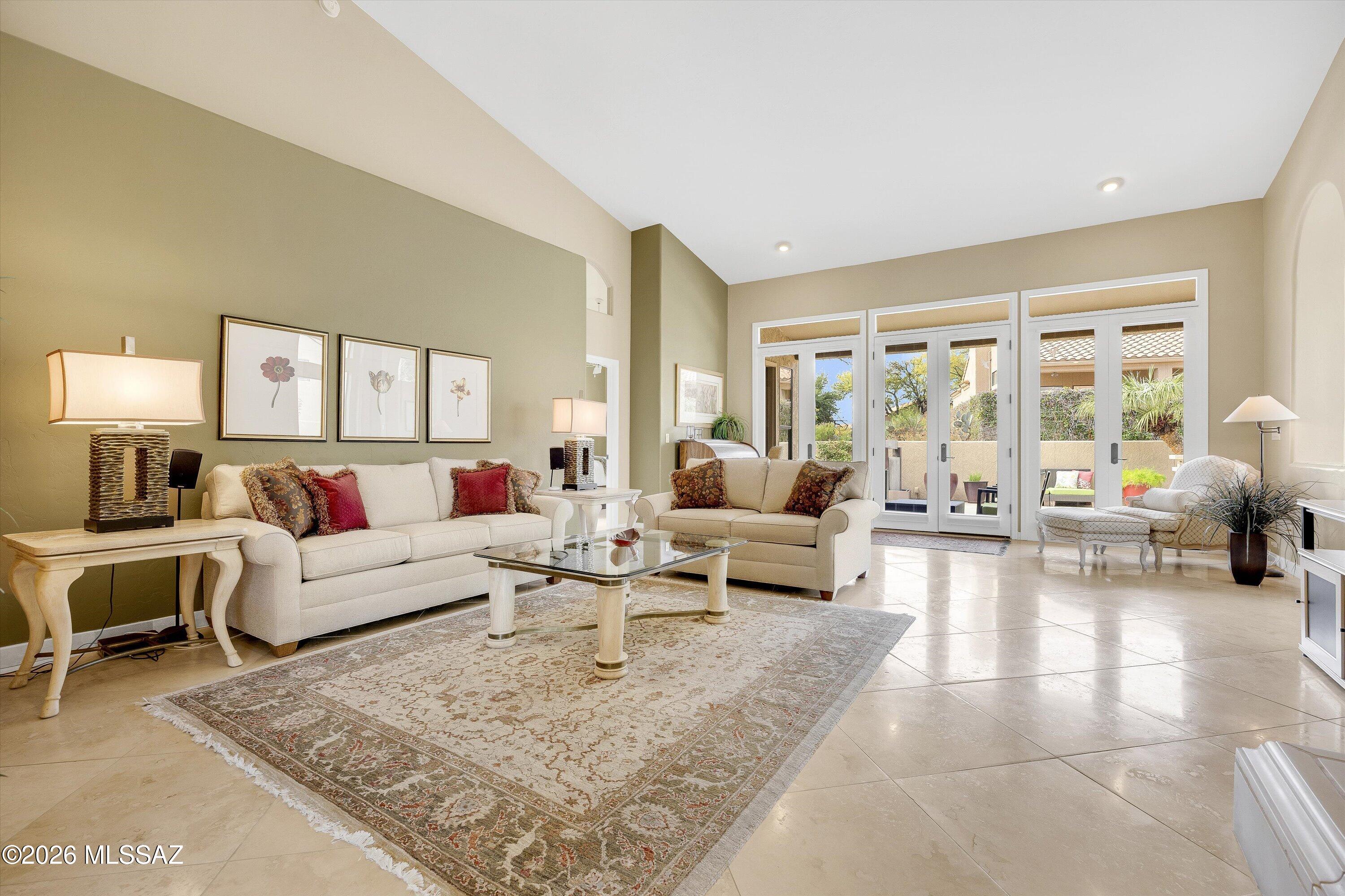 Ventana Canyon Golf Villas - Residential