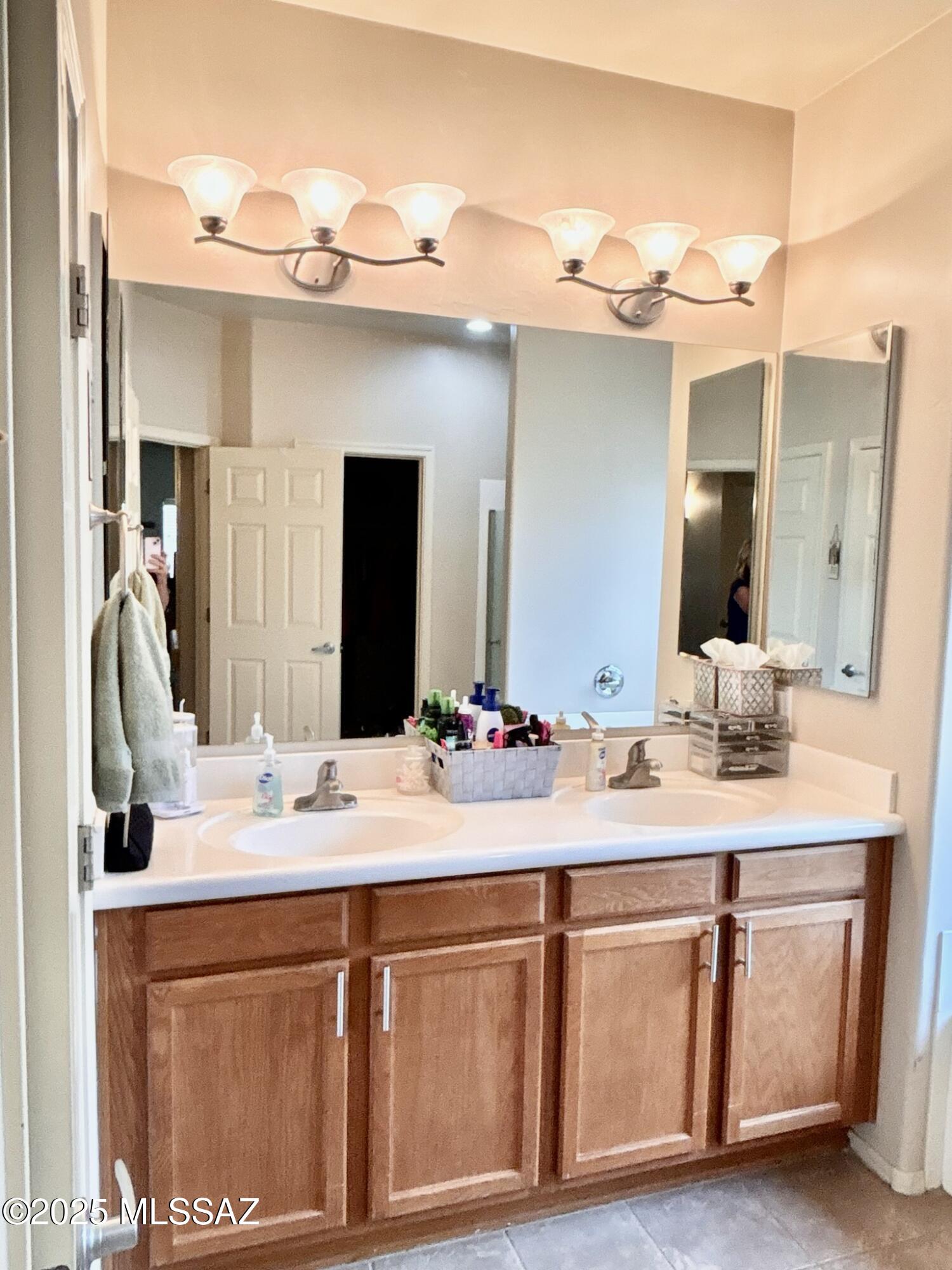 Rancho Del Lago (101-206) - Residential