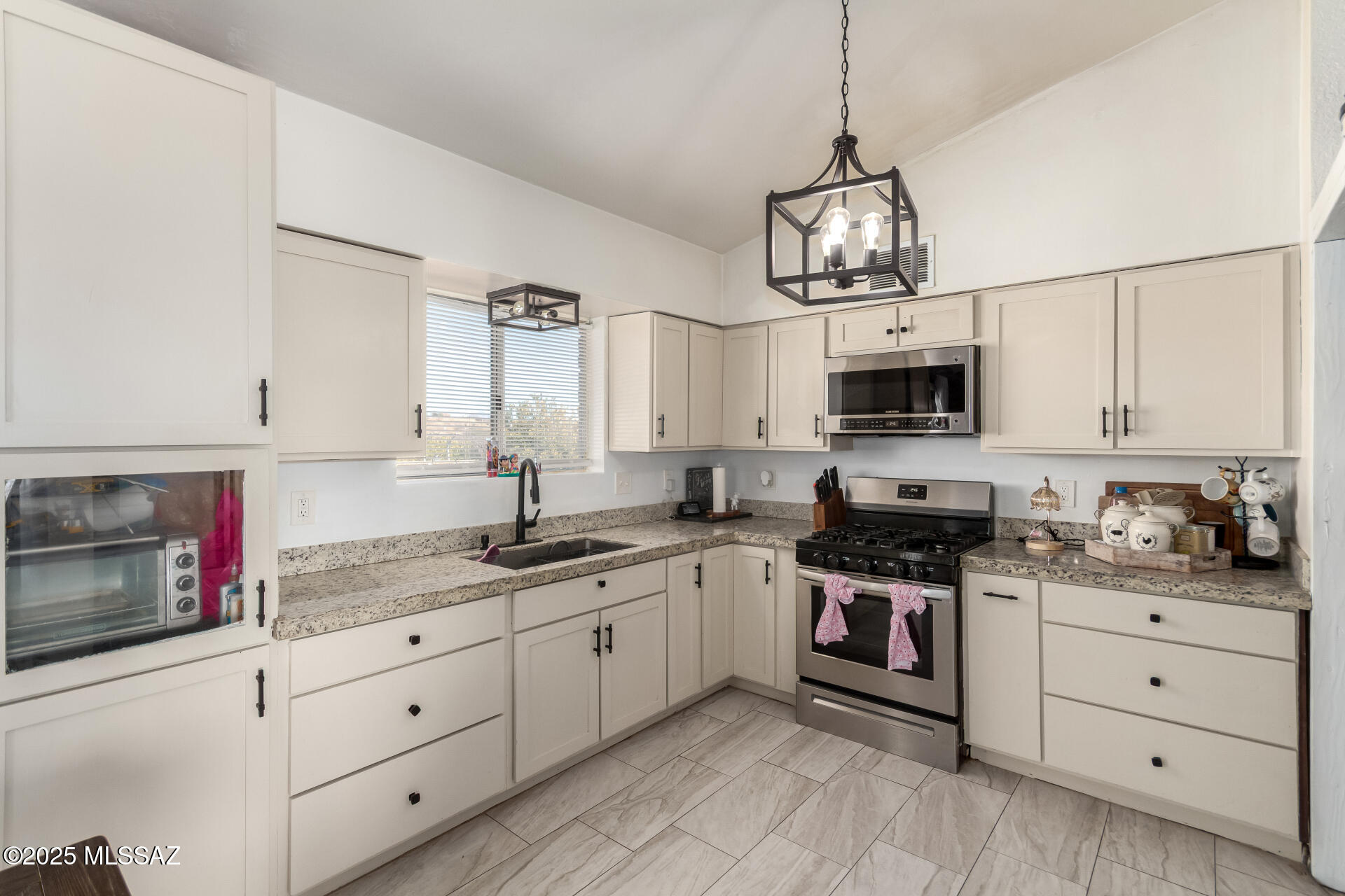 Rio Rico Ranchettes 11 - Residential