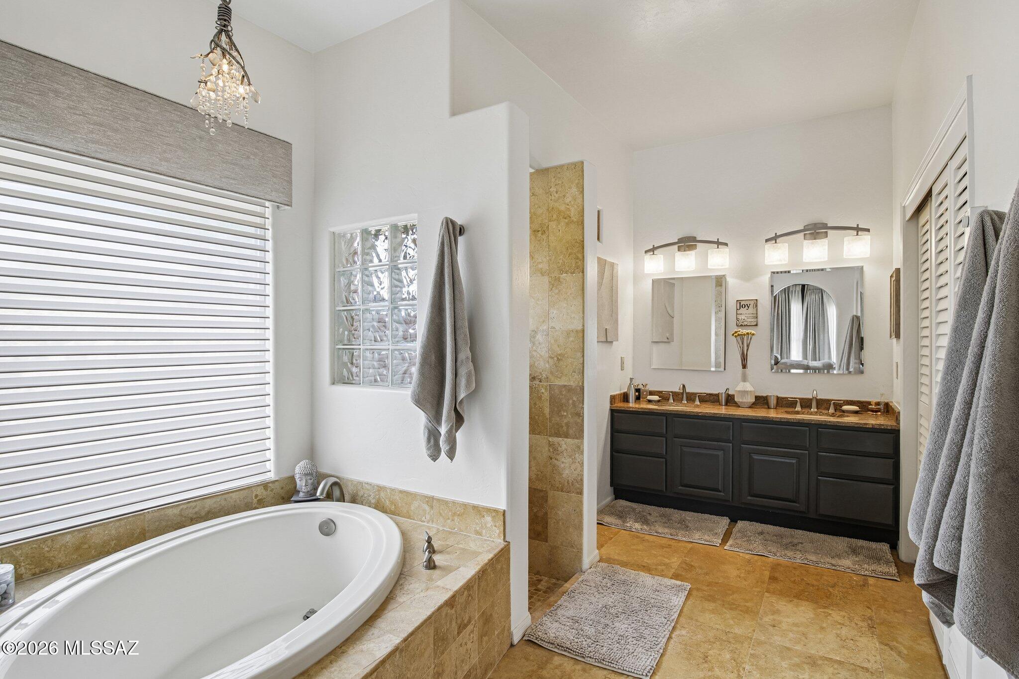 Sombrero Peak Estates (1-77) - Residential