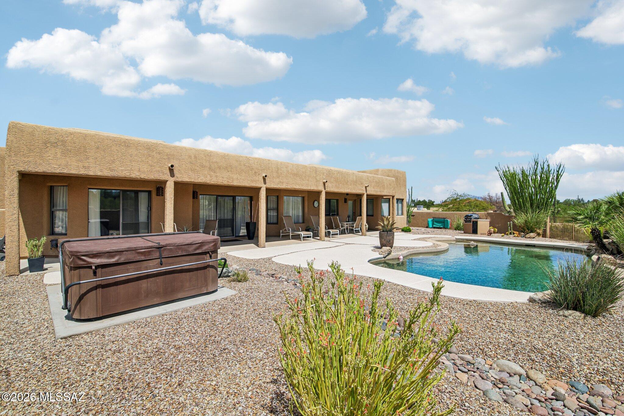 Sombrero Peak Estates (1-77) - Residential