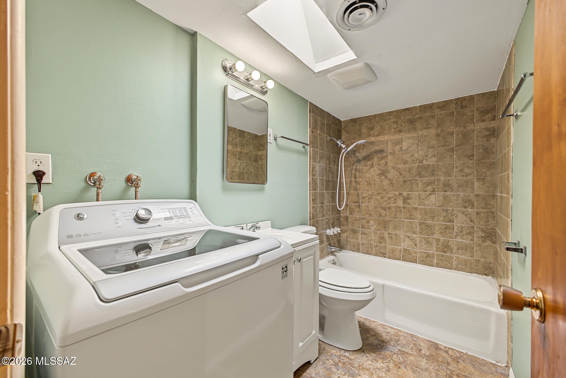 Vista Del Prado (1-274) - Residential