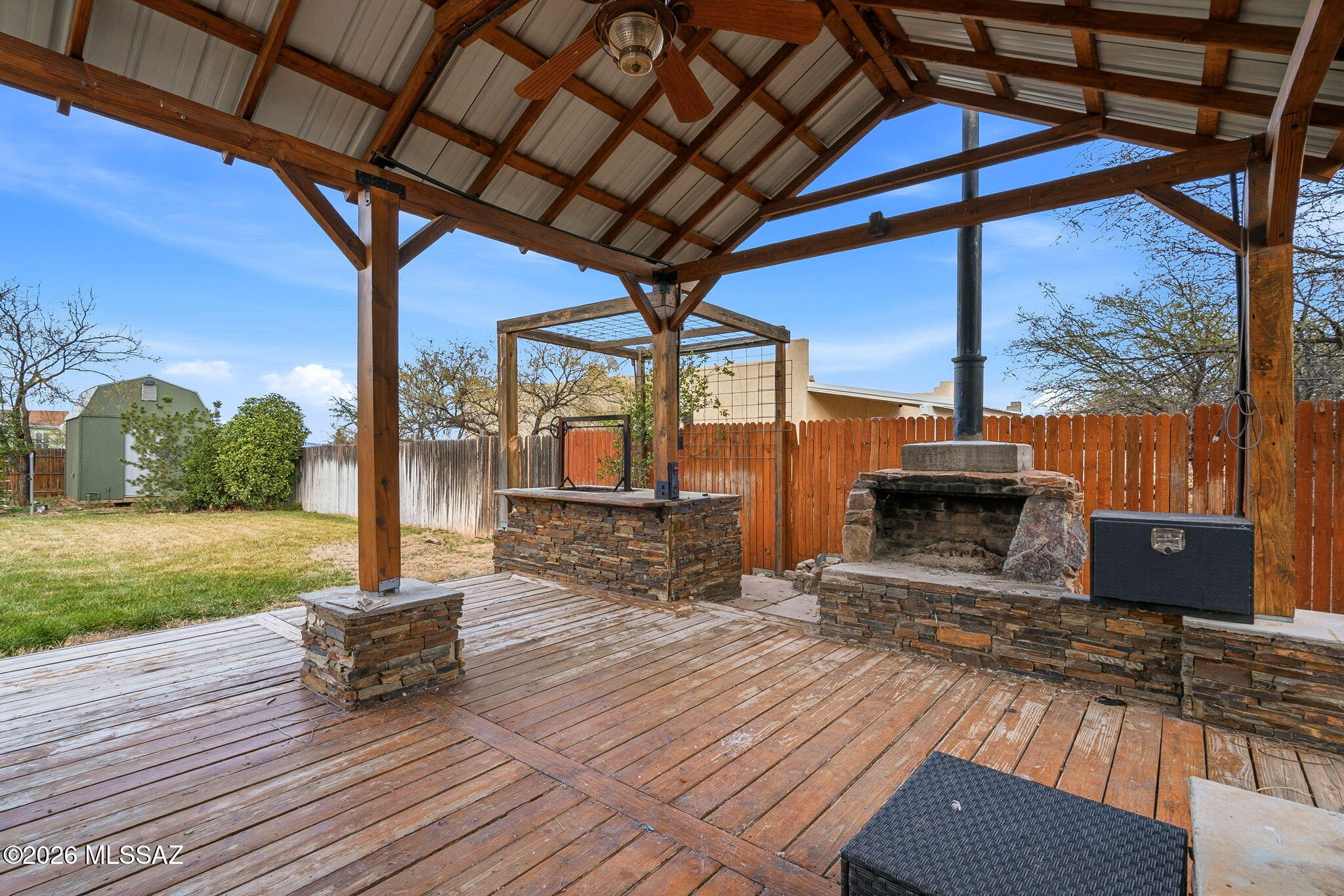 Mescal Lakes - Residential