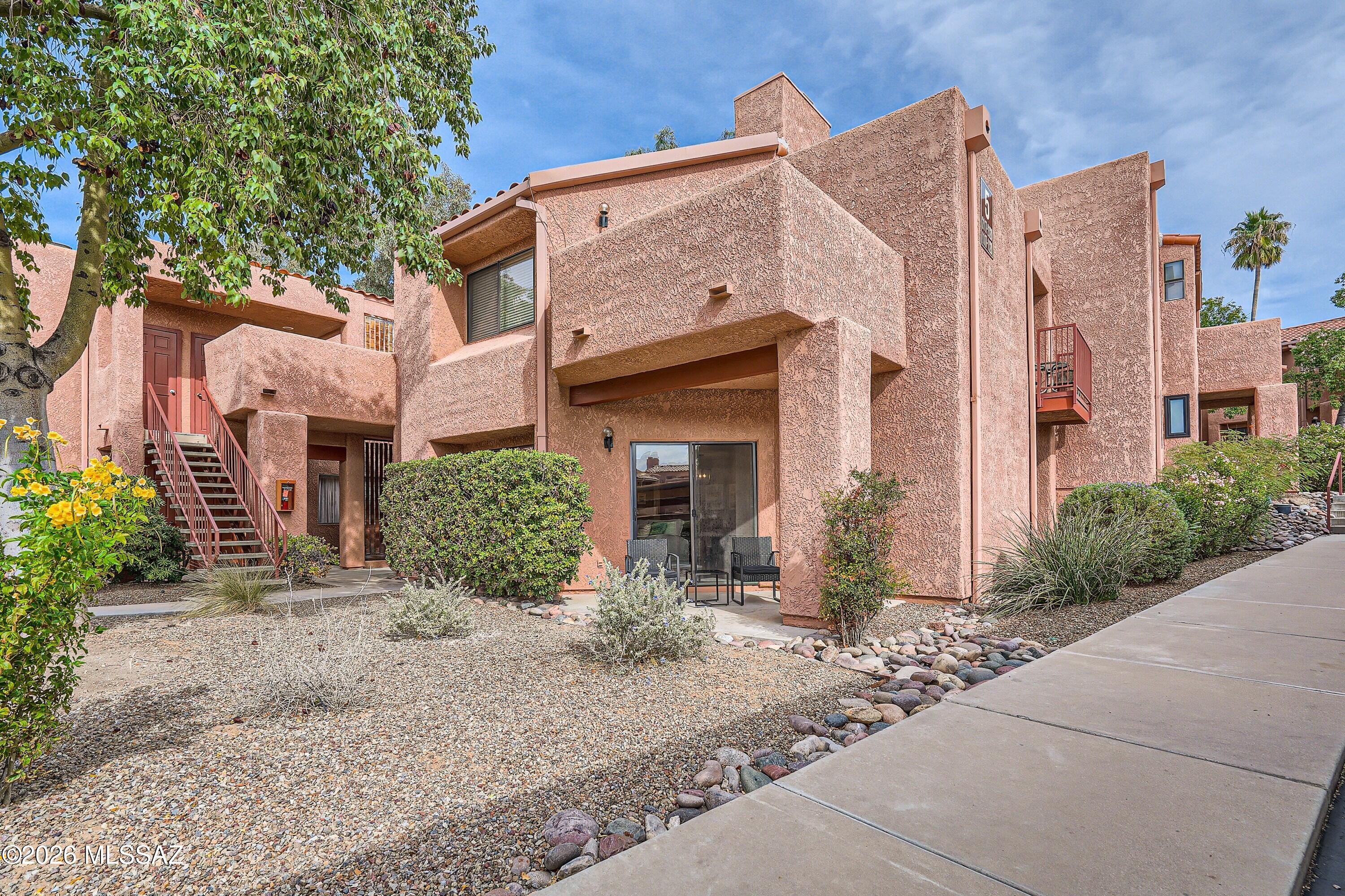 Ventana Vista Condominiums - Residential