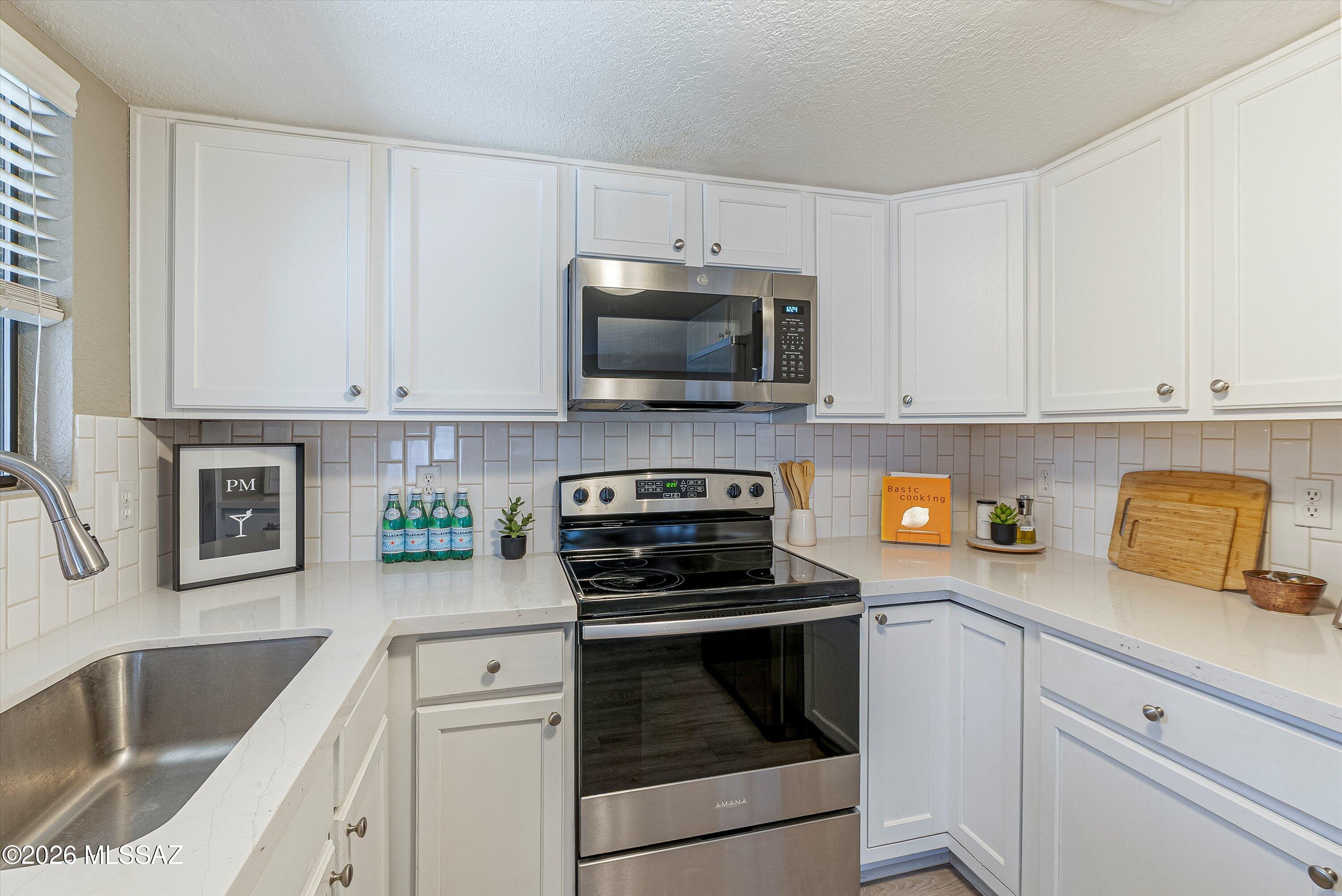 Ventana Vista Condominiums - Residential