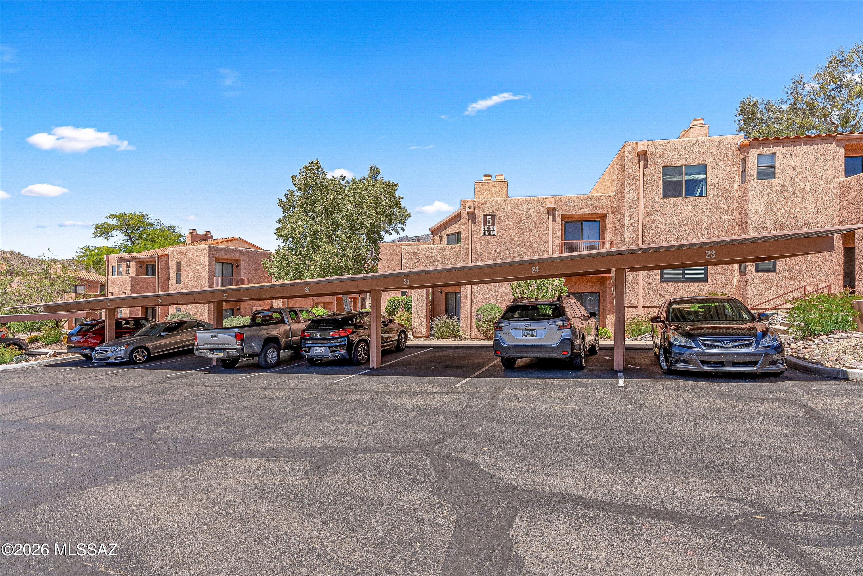 Ventana Vista Condominiums - Residential