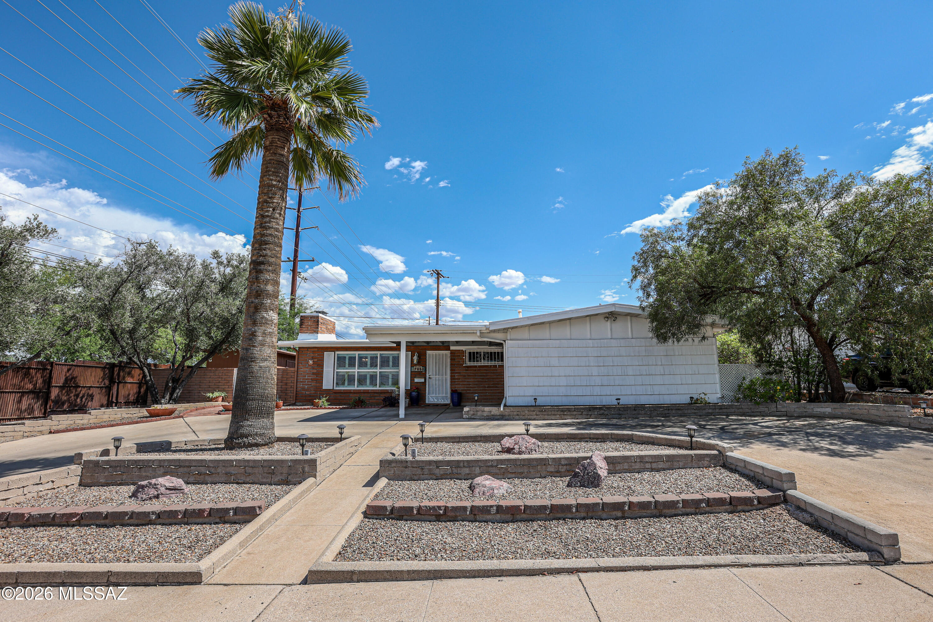 Kingston Knolls Terrace - Residential