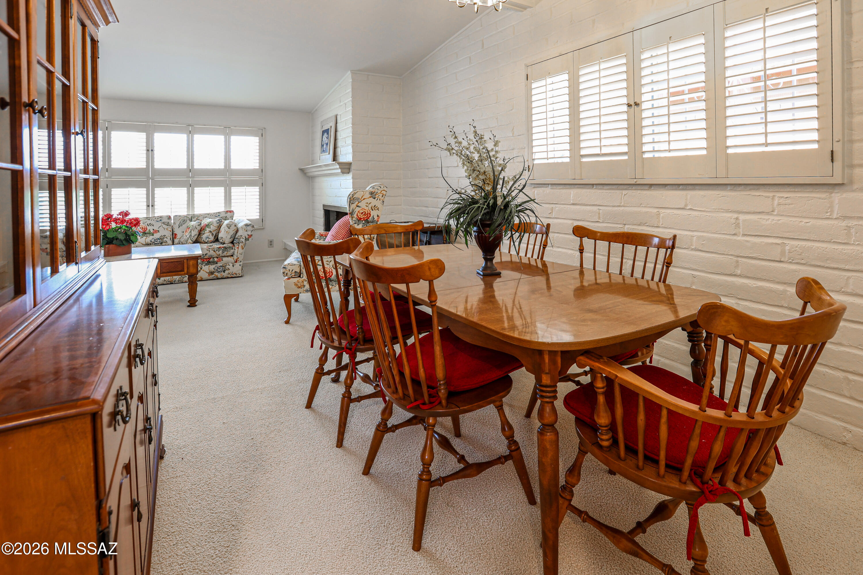 Kingston Knolls Terrace - Residential