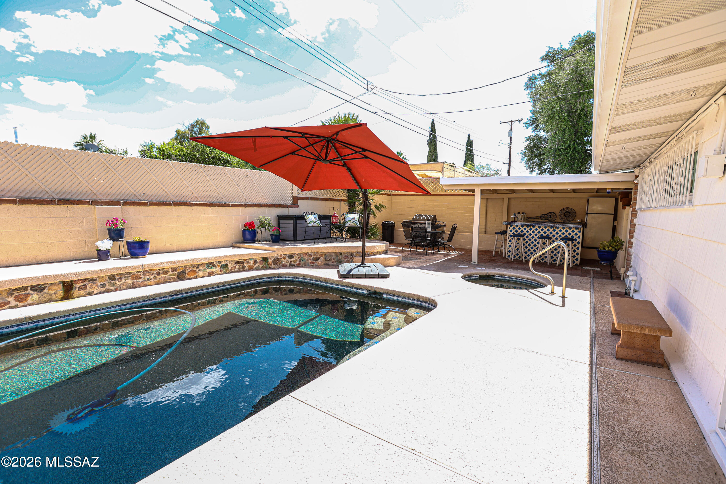 Kingston Knolls Terrace - Residential