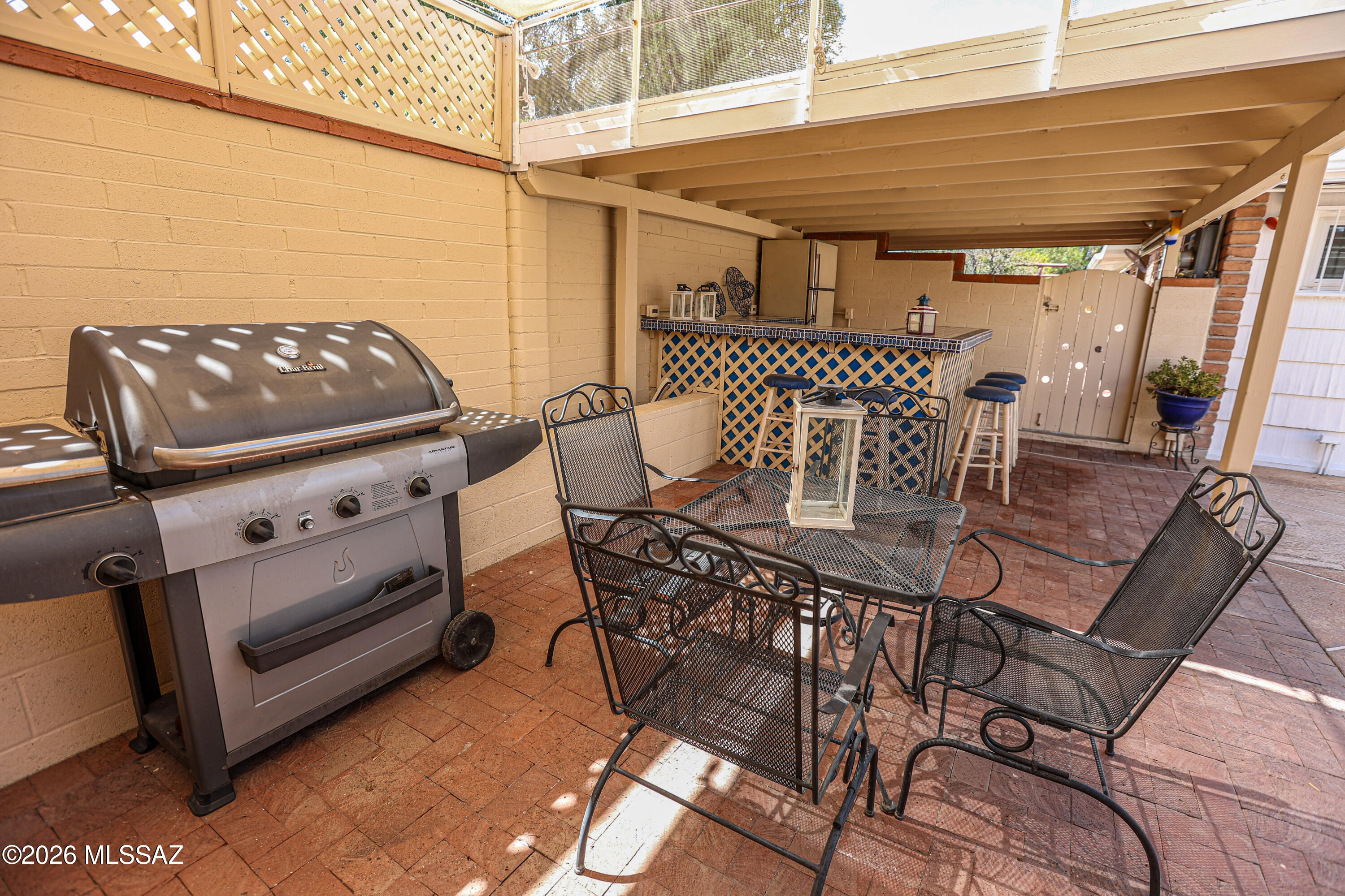 Kingston Knolls Terrace - Residential