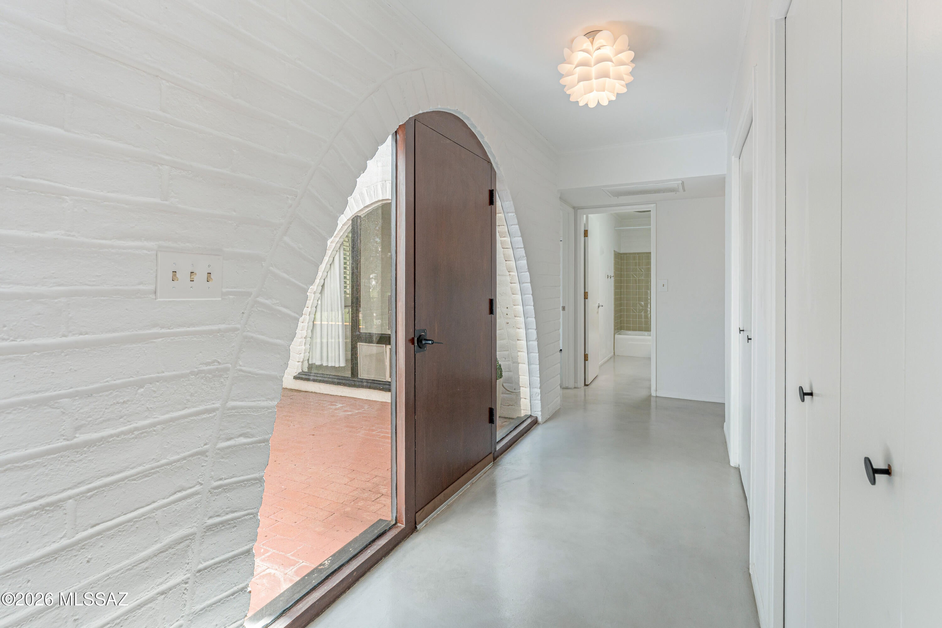 Las Lomitas (1) - Residential