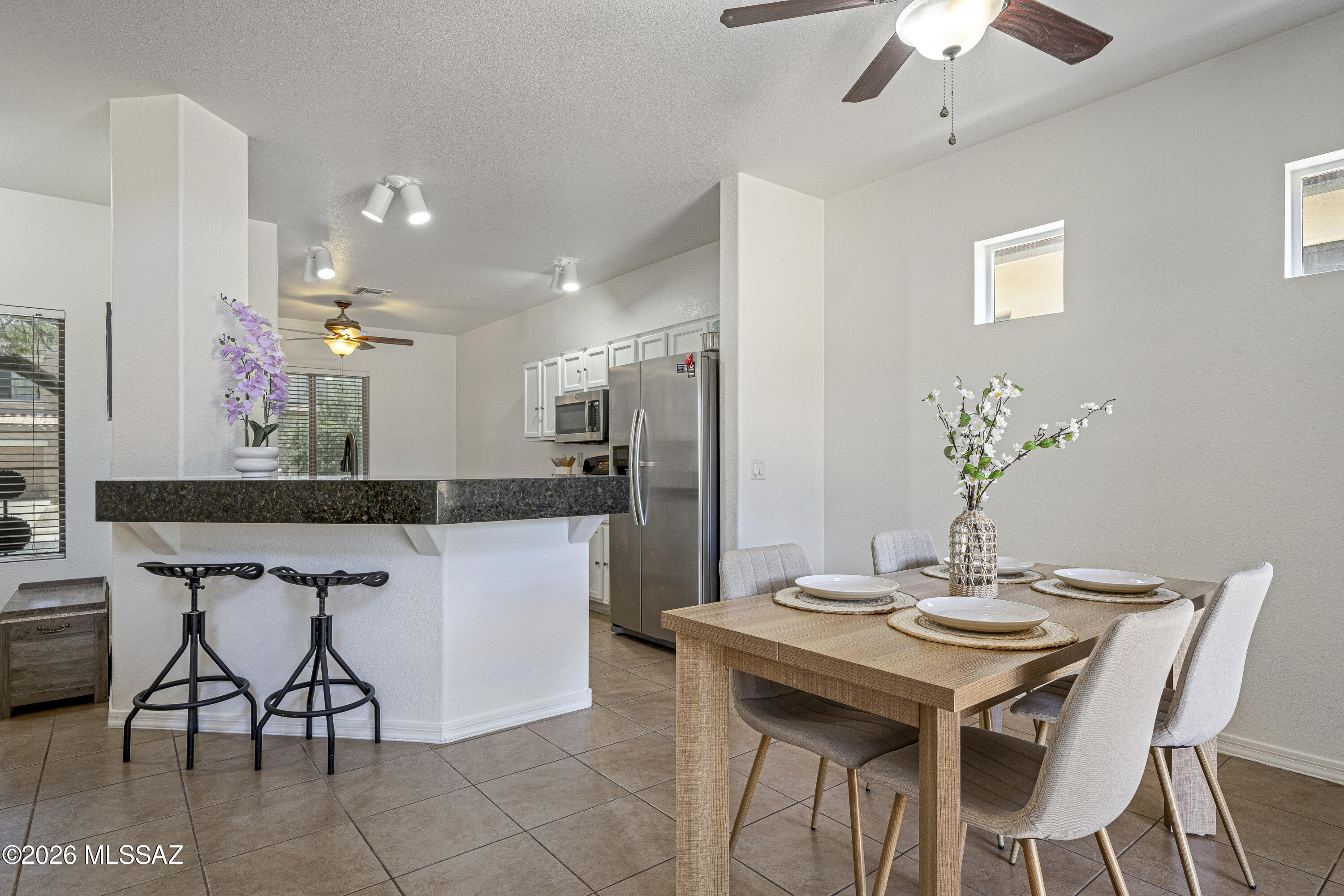 Presidio De Cancion (1-200) - Residential