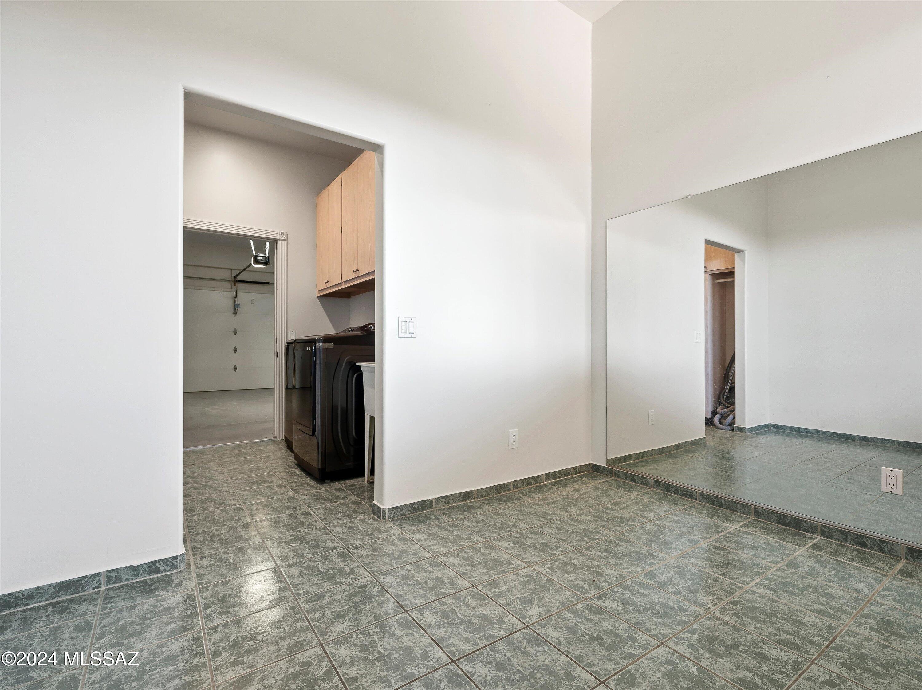 Kachina Hill (1-138) - Residential
