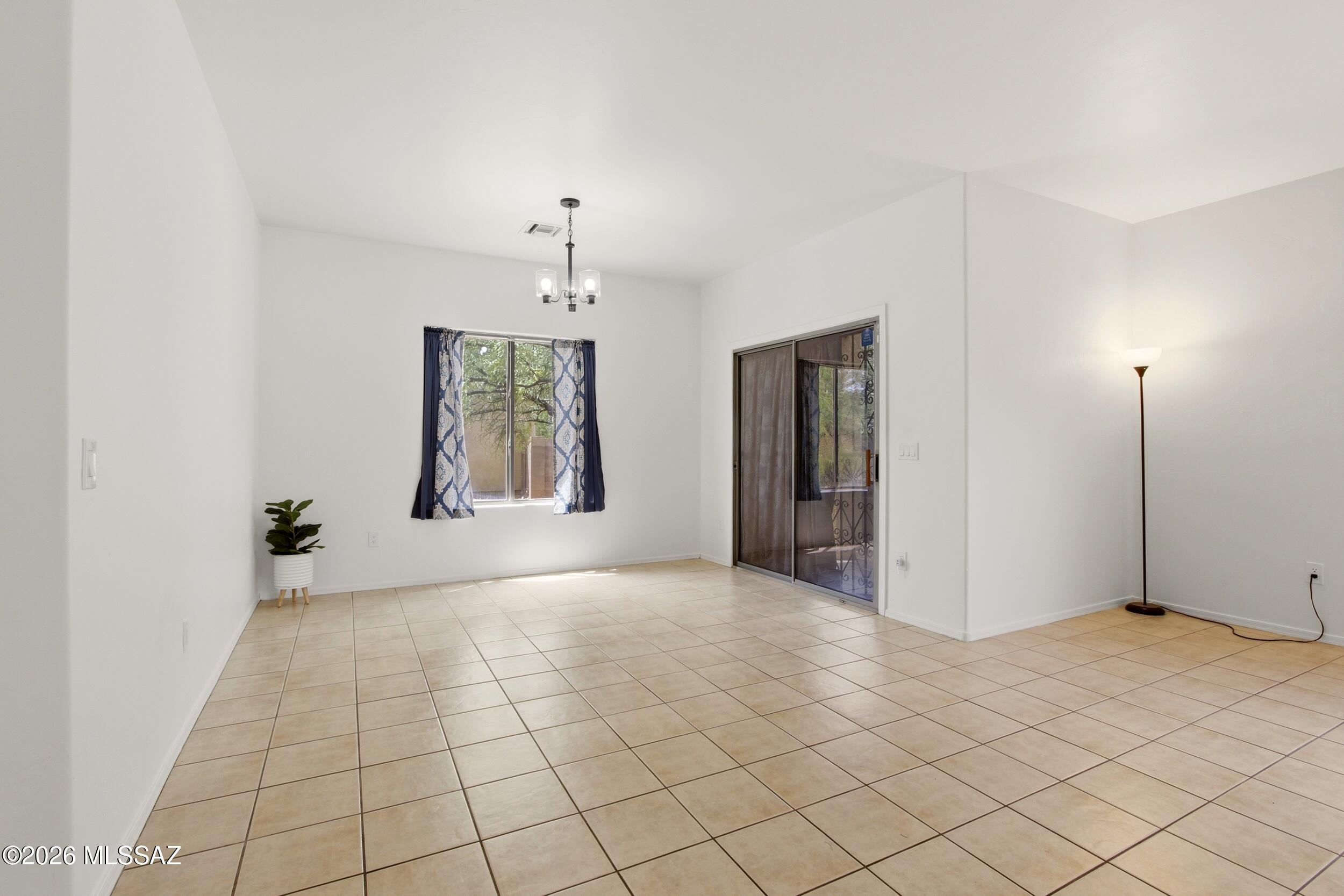 Corazon Del Pueblo - Residential