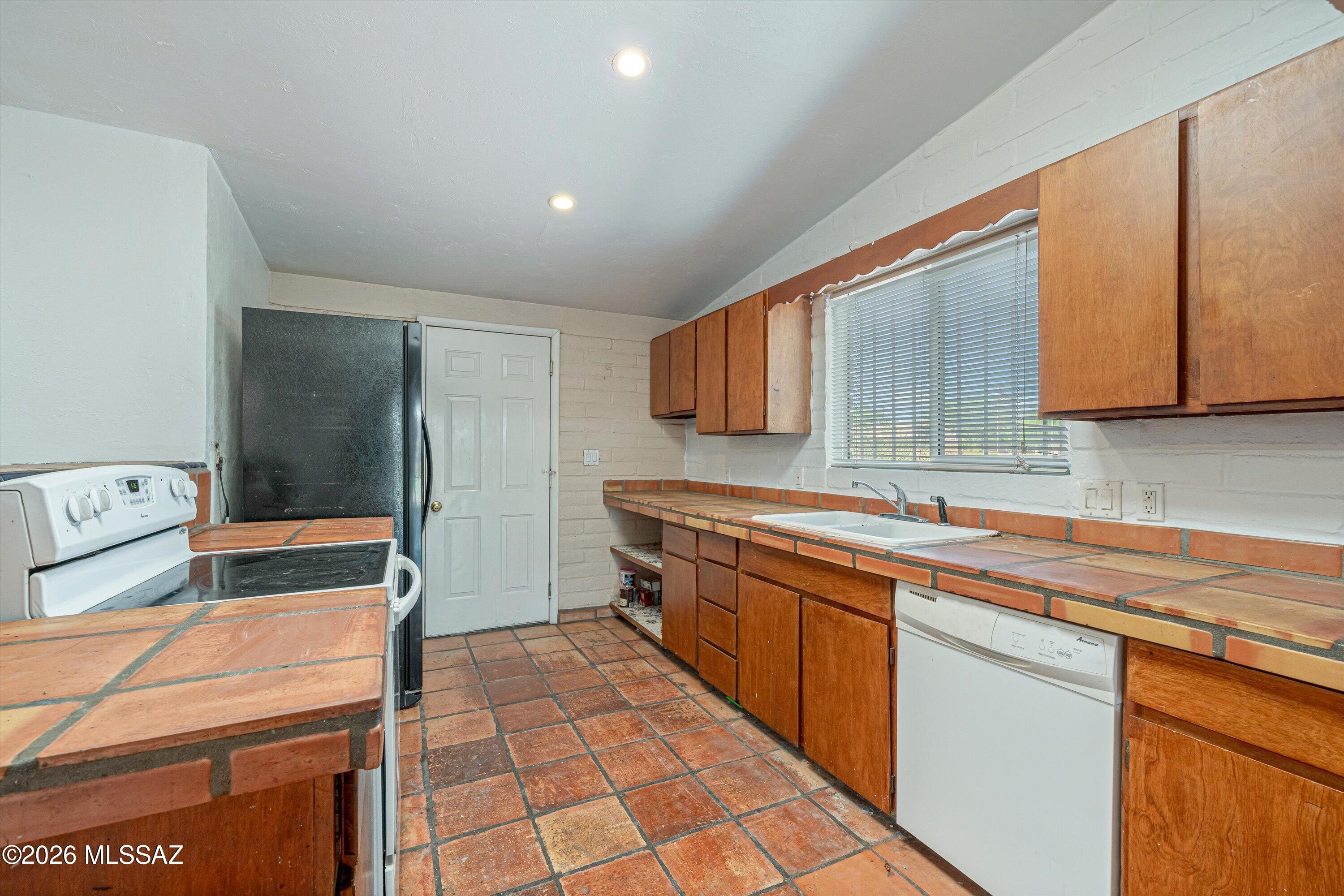 Eastern Hills (13-34) - Residential
