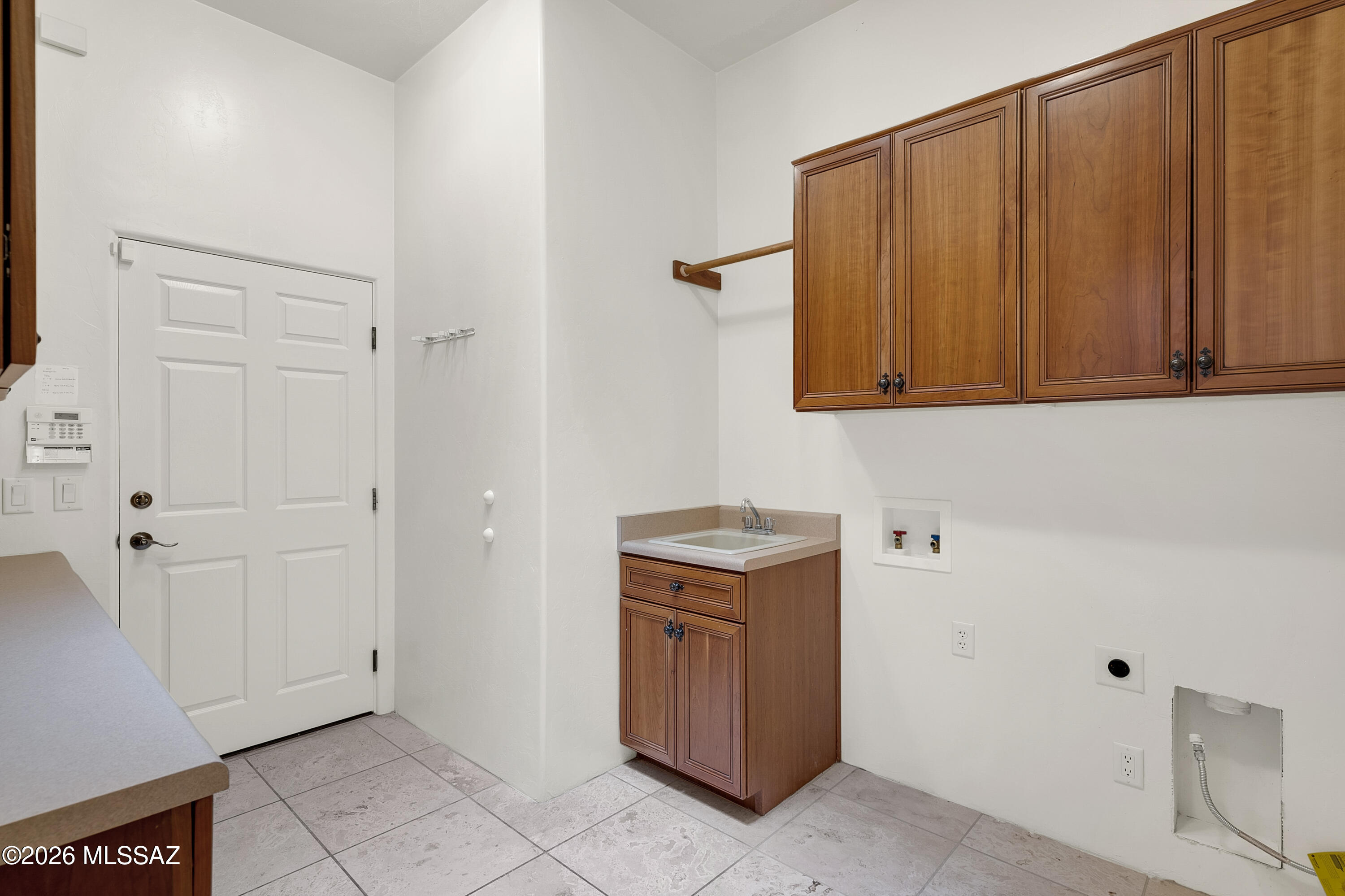 Eagles View (1-15) - Residential